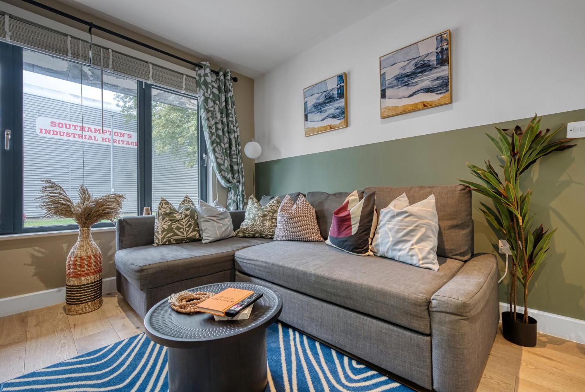 Apartamento 1 Bed Ocean Village Luxury Apartment, Stylish Cosy Location Southampton, Sleeps 4 - Easter Offer! - By Blue Puffin *