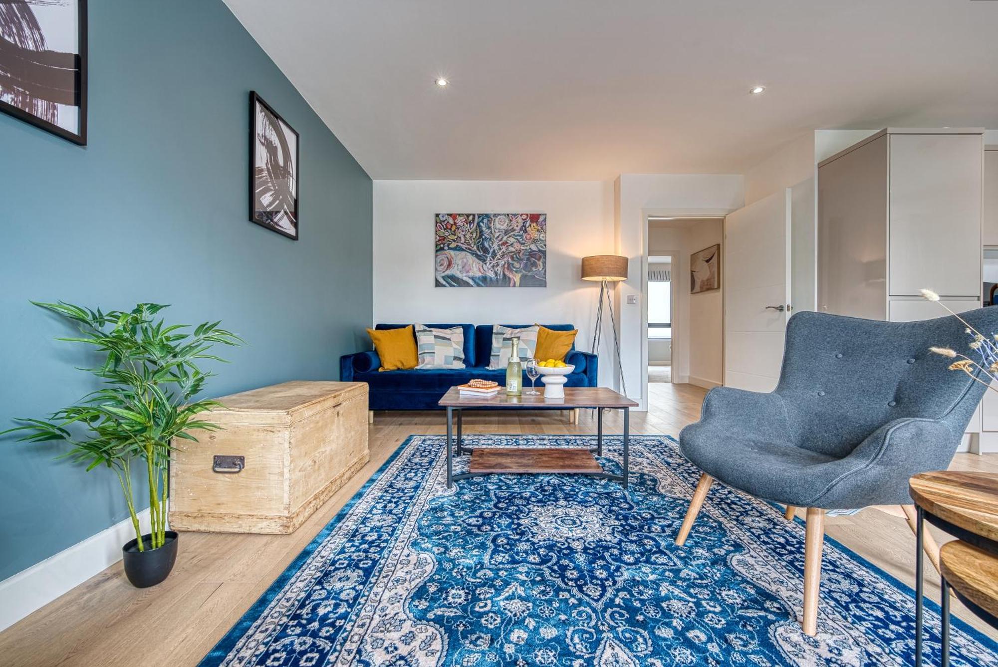 Apartment Blue Puffin Stays: Stylish 2-bed In Ocean Village