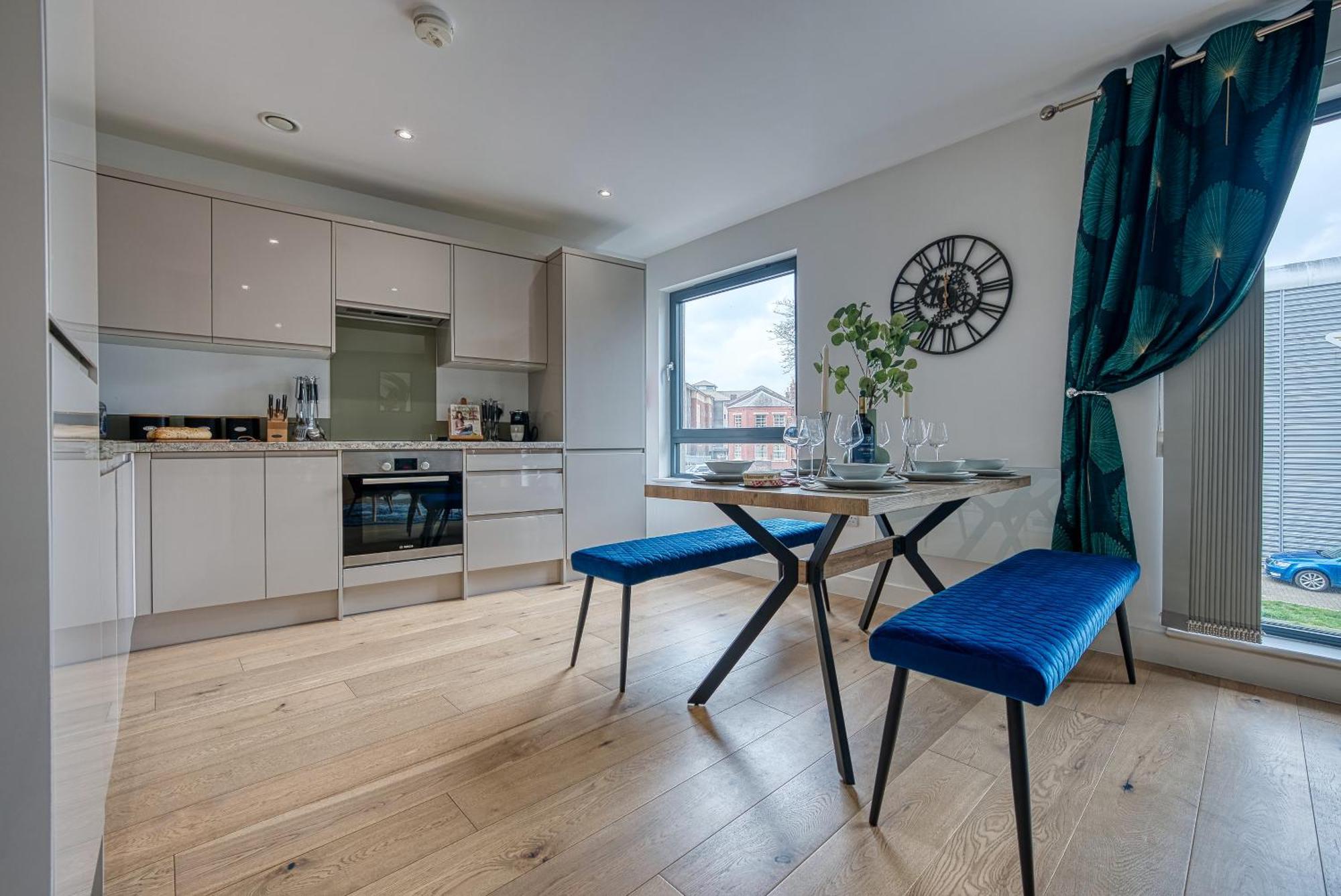 Apartment Blue Puffin Stays: Stylish 2-bed In Ocean Village *