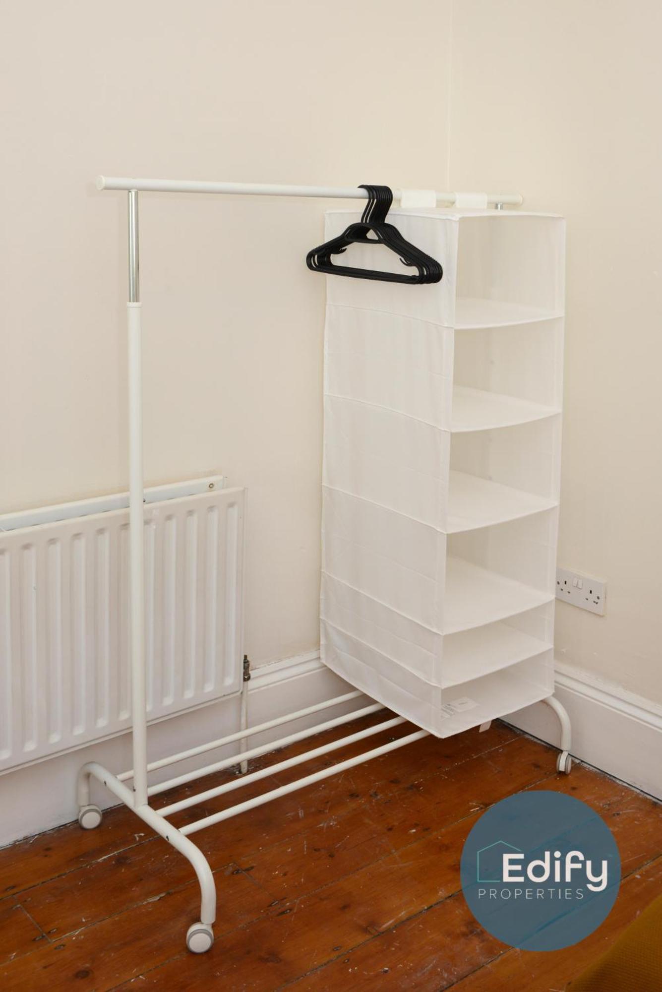 Spacious Flat In Centre With Garden * Southampton
