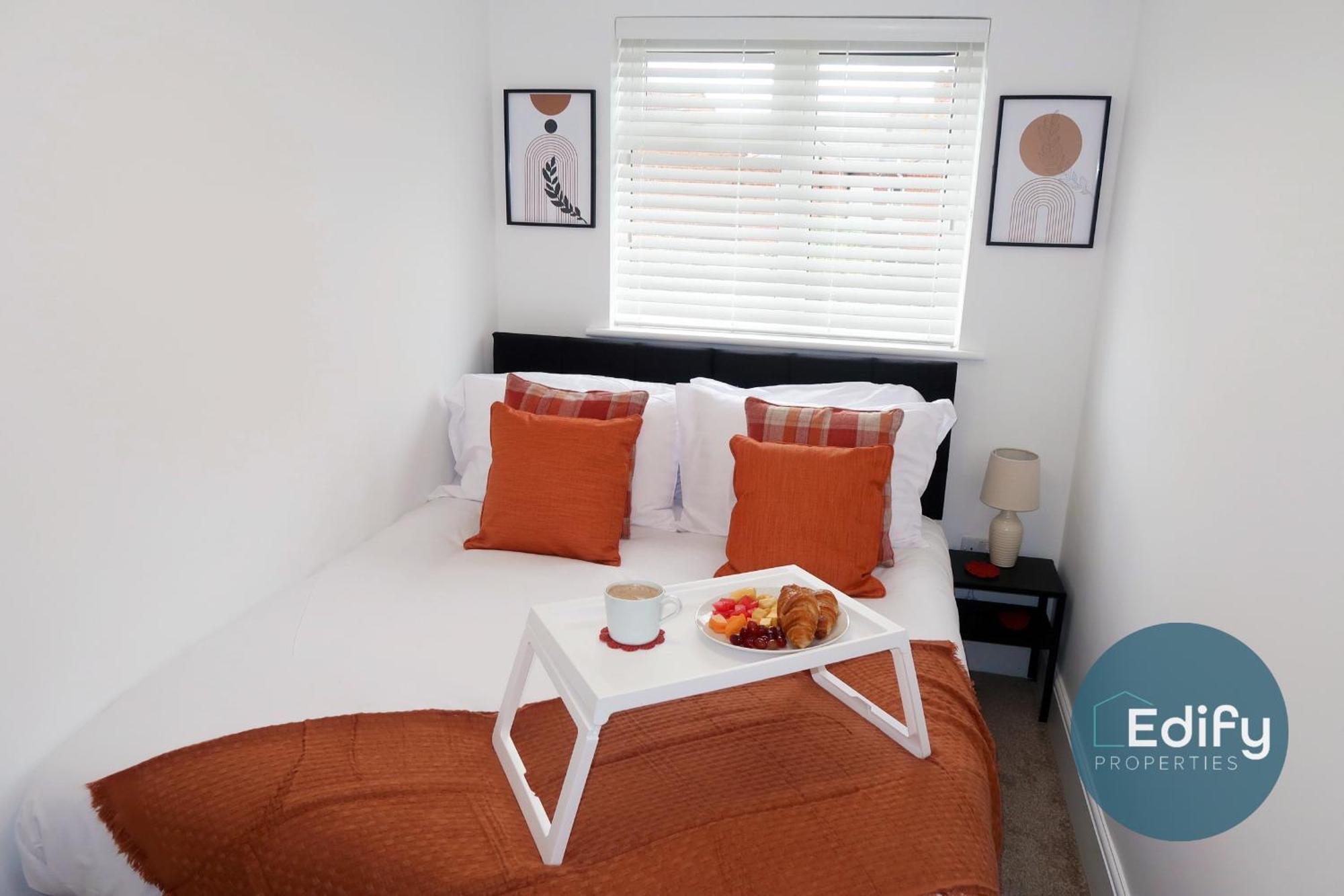 Holiday home House With Parking Close To Centre *