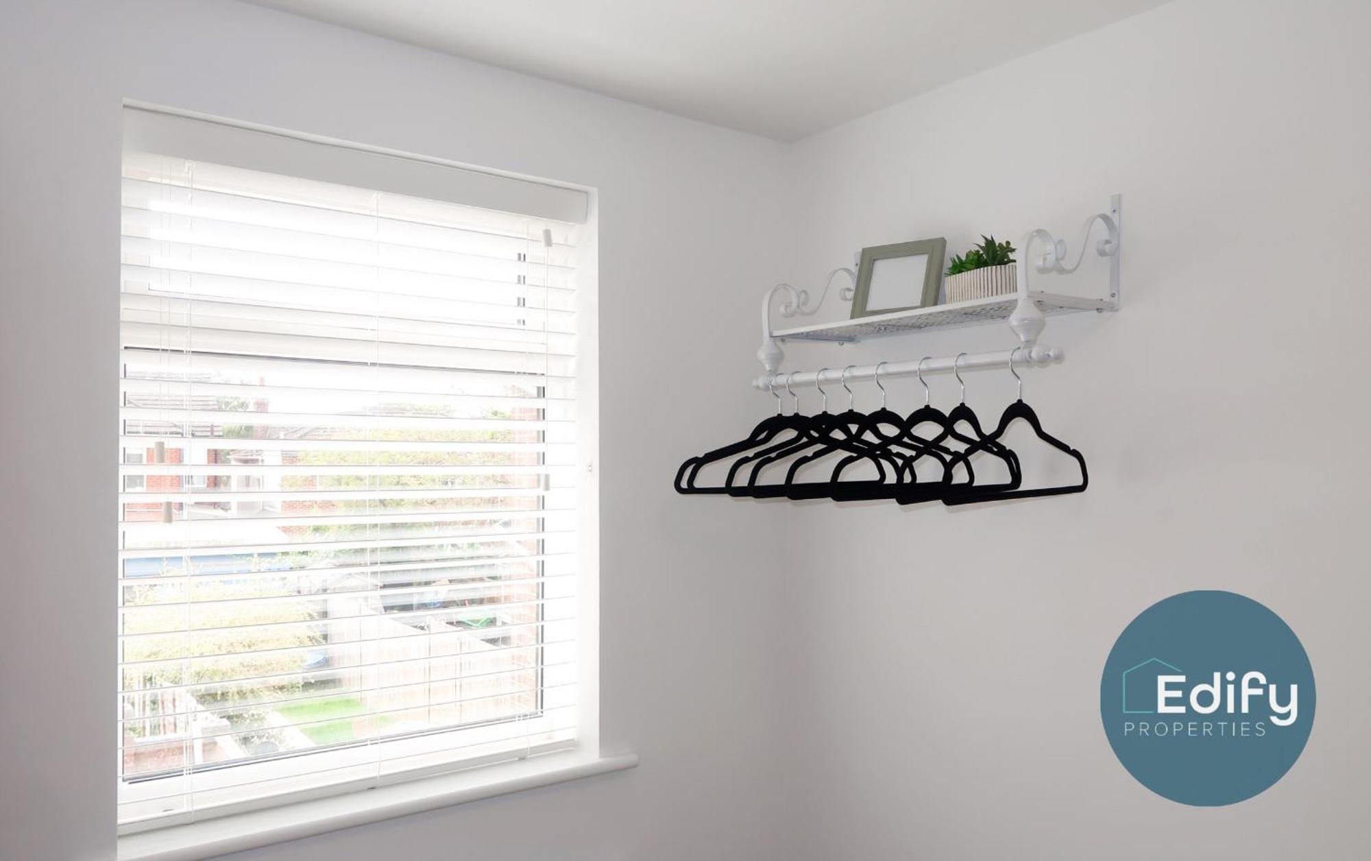 House With Parking Close To Centre * Southampton