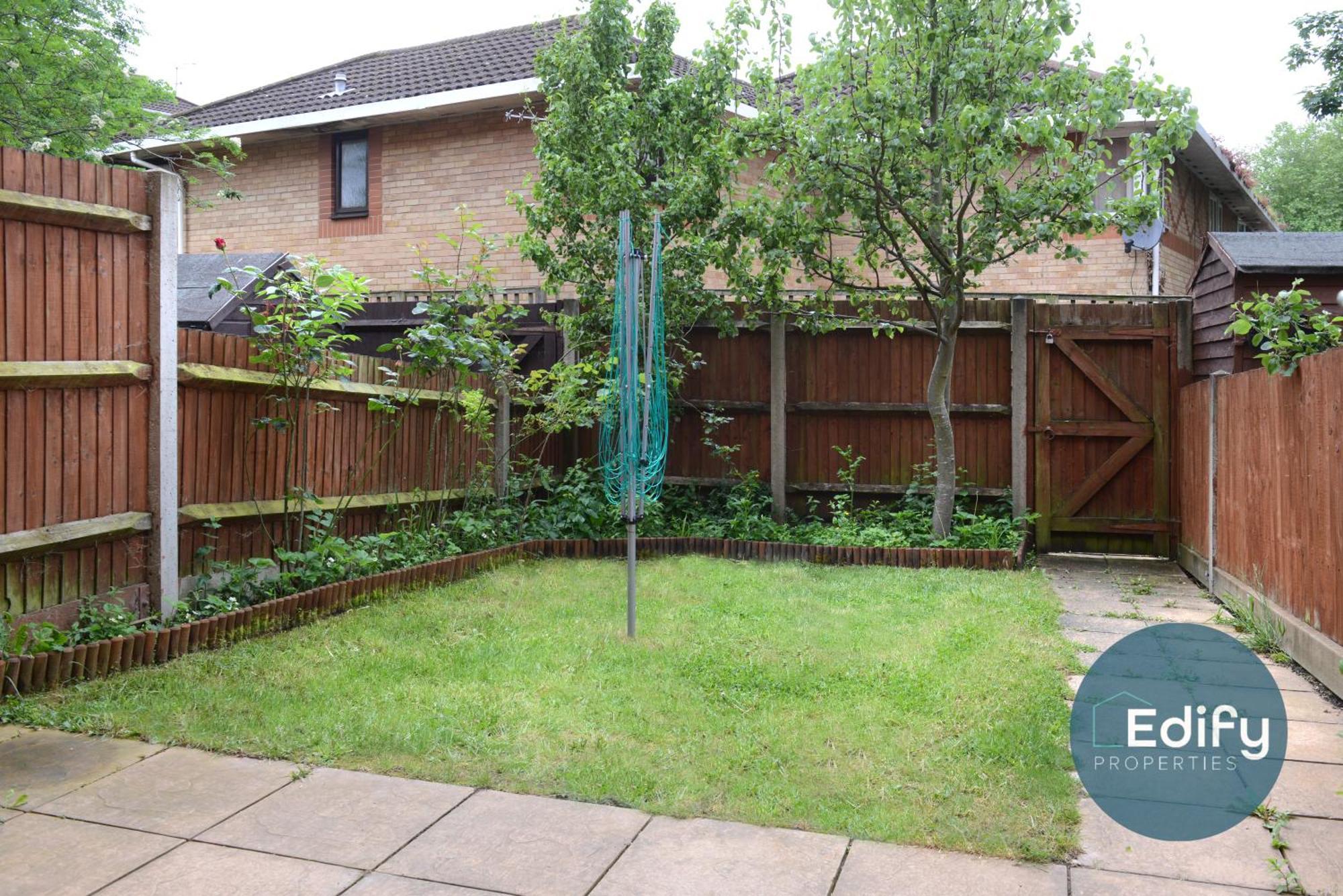 Centre, Sleeps 8, Free Parking Holiday home