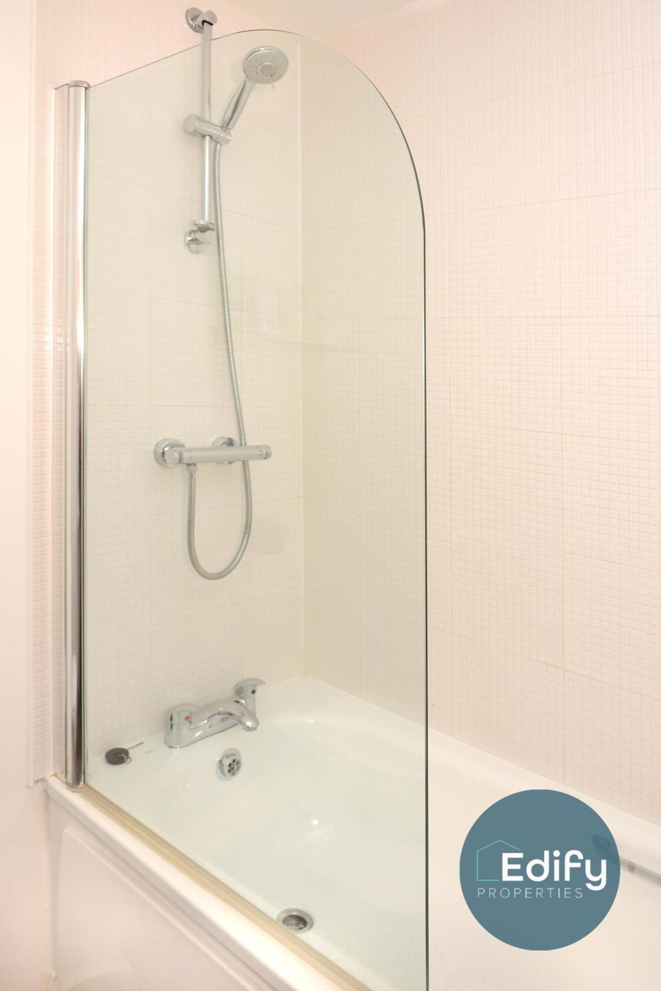 Centre Townhouse, Sleeps 8, Free Parking Southampton