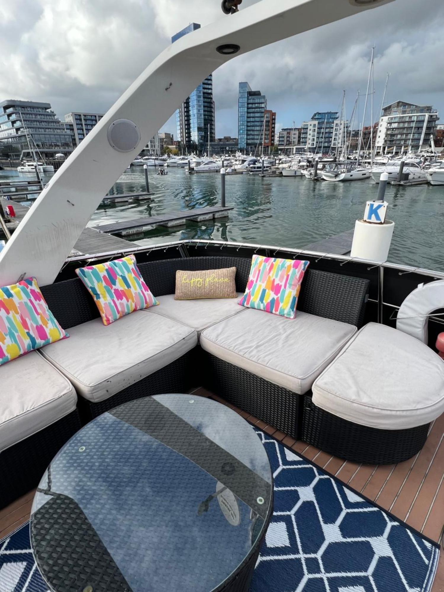 Marina Superyacht: Luxury Harbor *