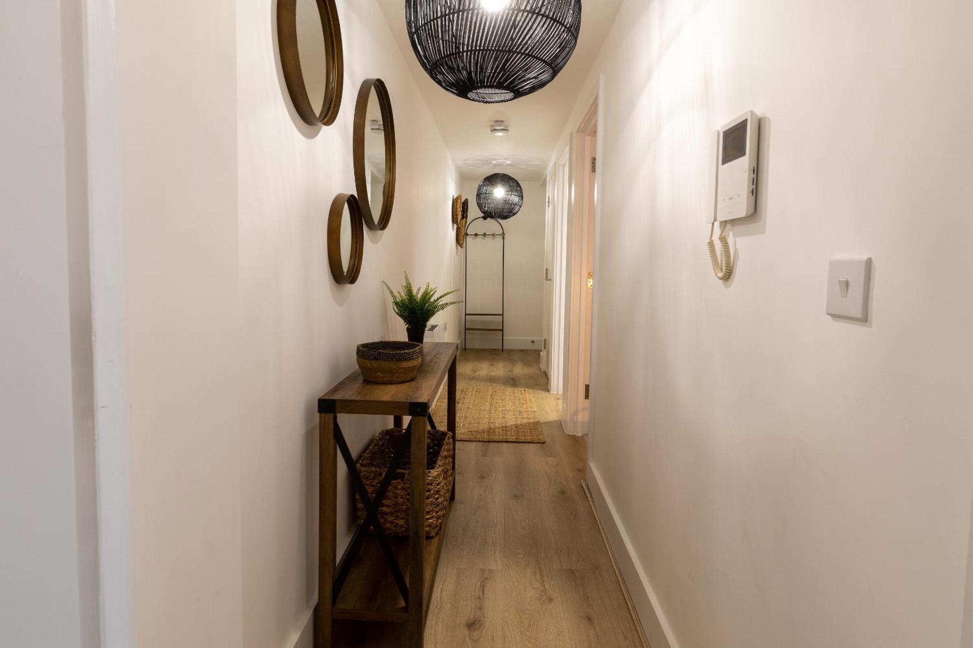Regency Court- Free Evening Parking *