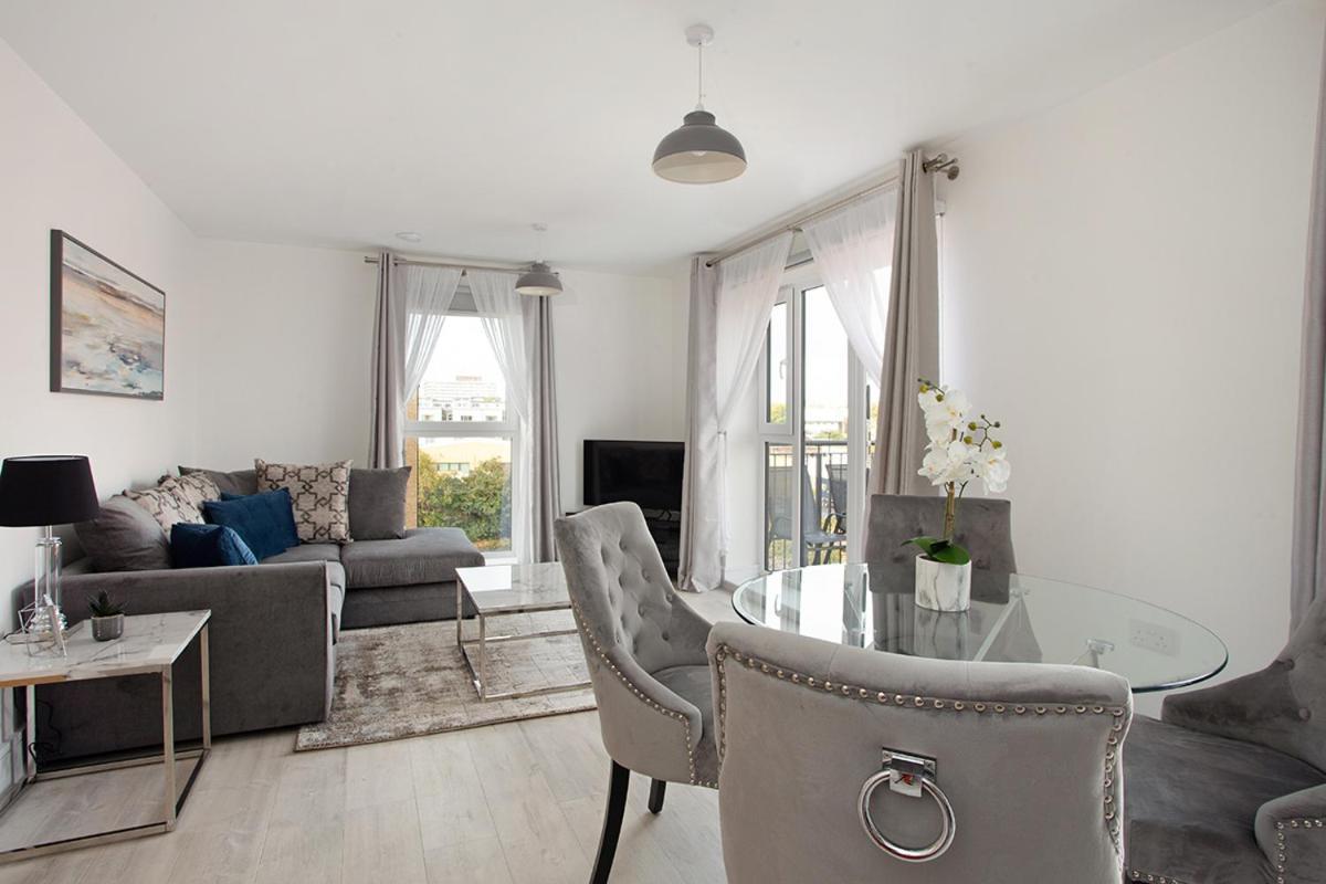 Deanery Court Vittrum * Southampton