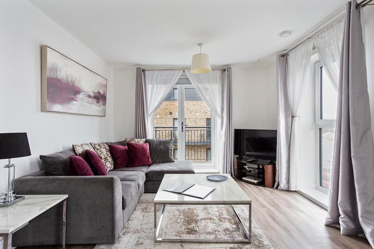 Deanery Court Vittrum * Southampton