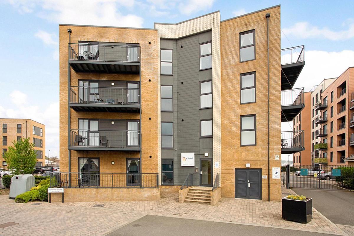 Deanery Court Vittrum * Southampton