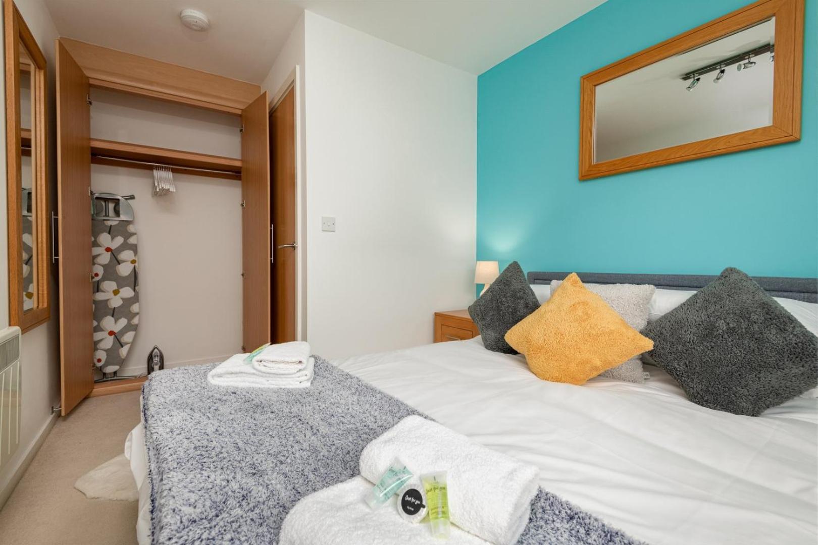 The Ocean Village, Apartment