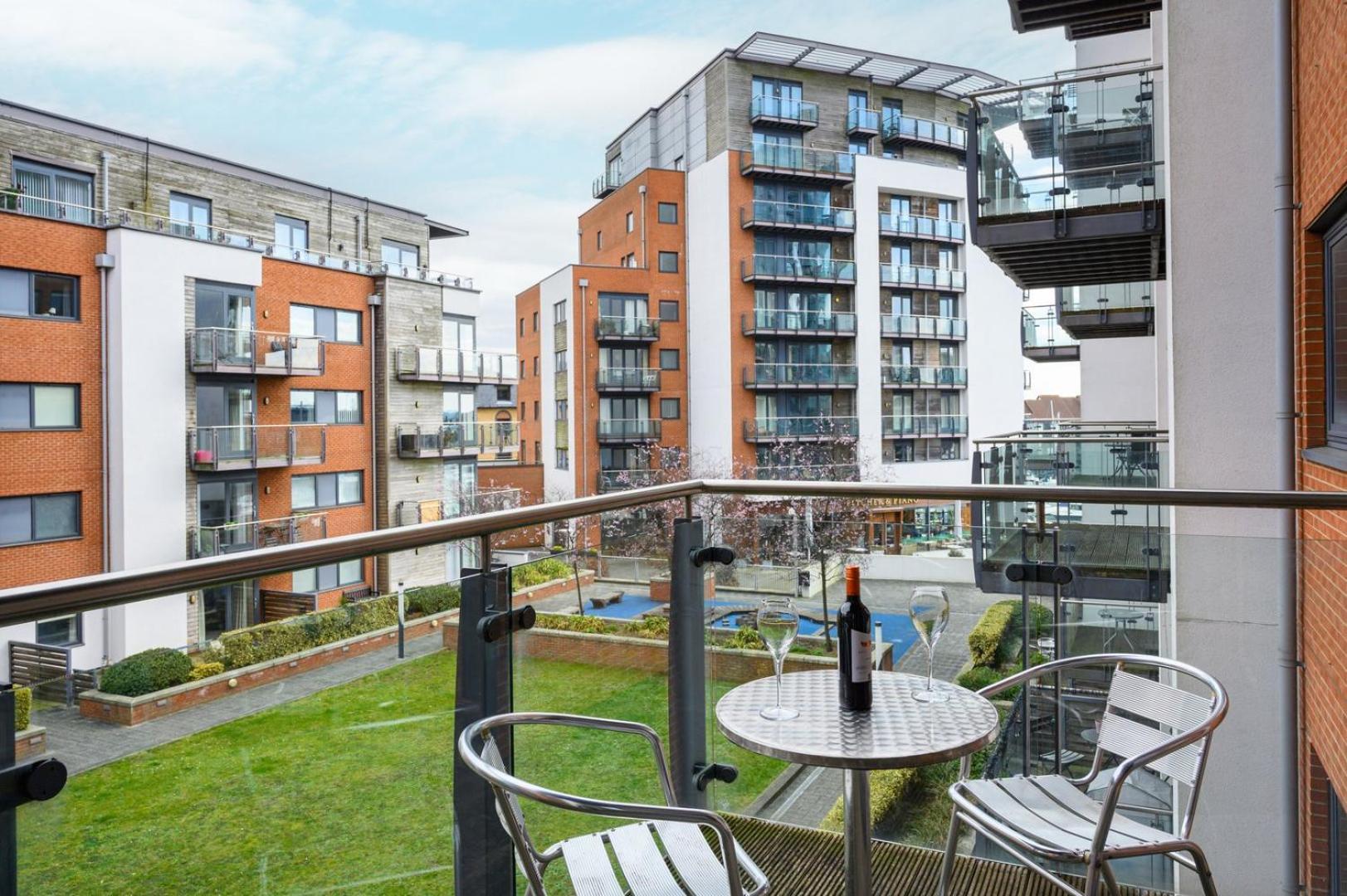 Apartment The Ocean Village, Southampton