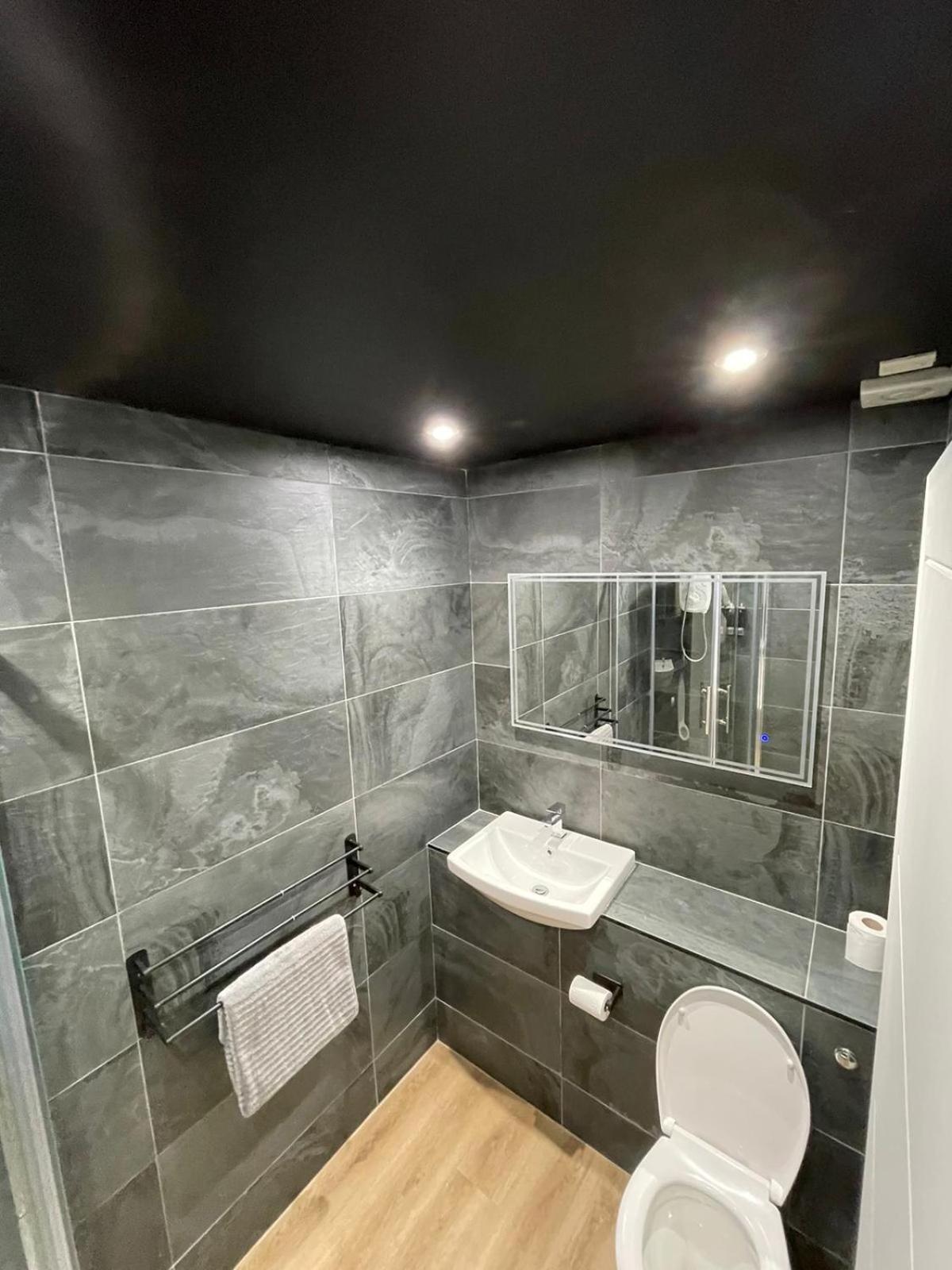 Holiday home Luxury Modern 1 Bedroom House *