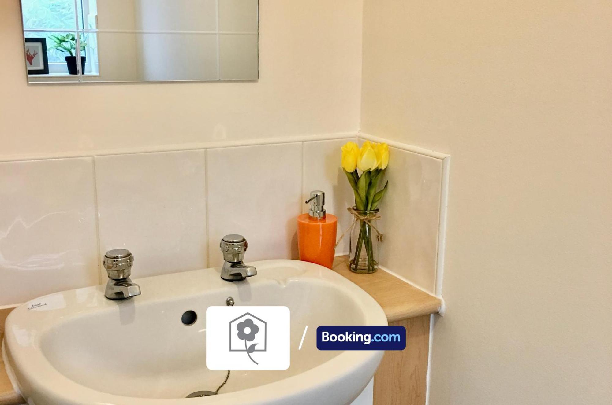 Holiday home Eastleigh House: Your Solutions Near Airport