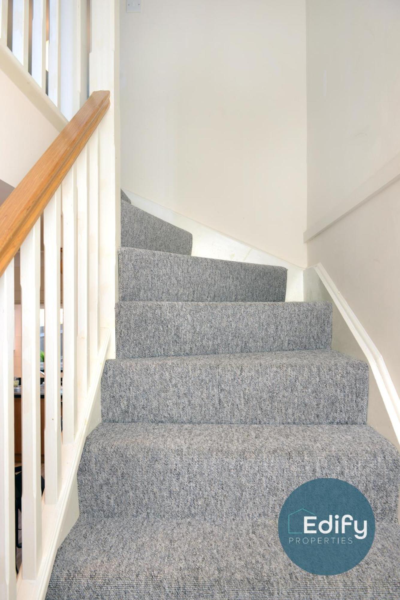 Centre Townhouse, Sleeps 8, Free Parking Holiday home *