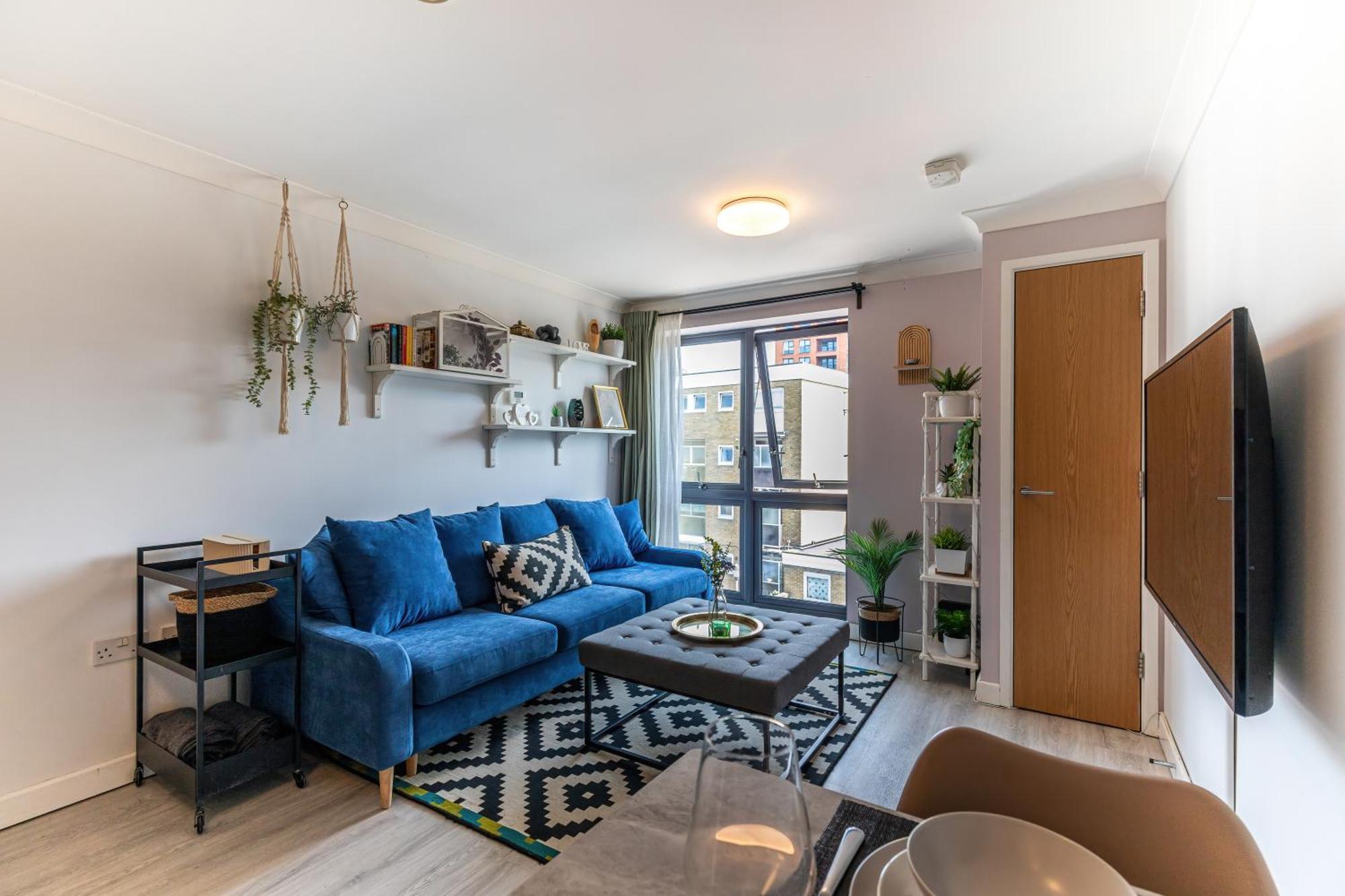Bond - Centre Oasis Apartment *