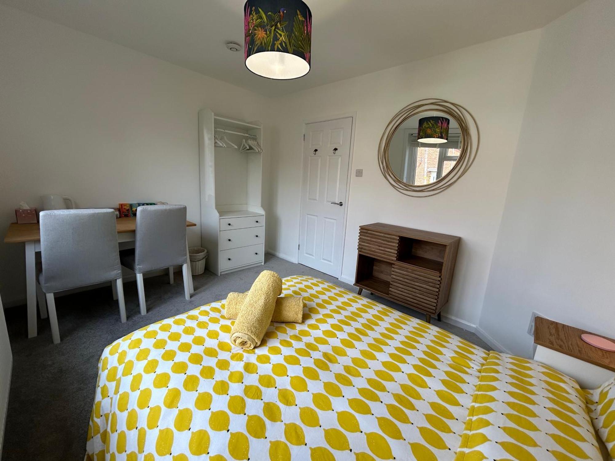 Urban Escape Entire Near Uni And Hospital Apartment Southampton