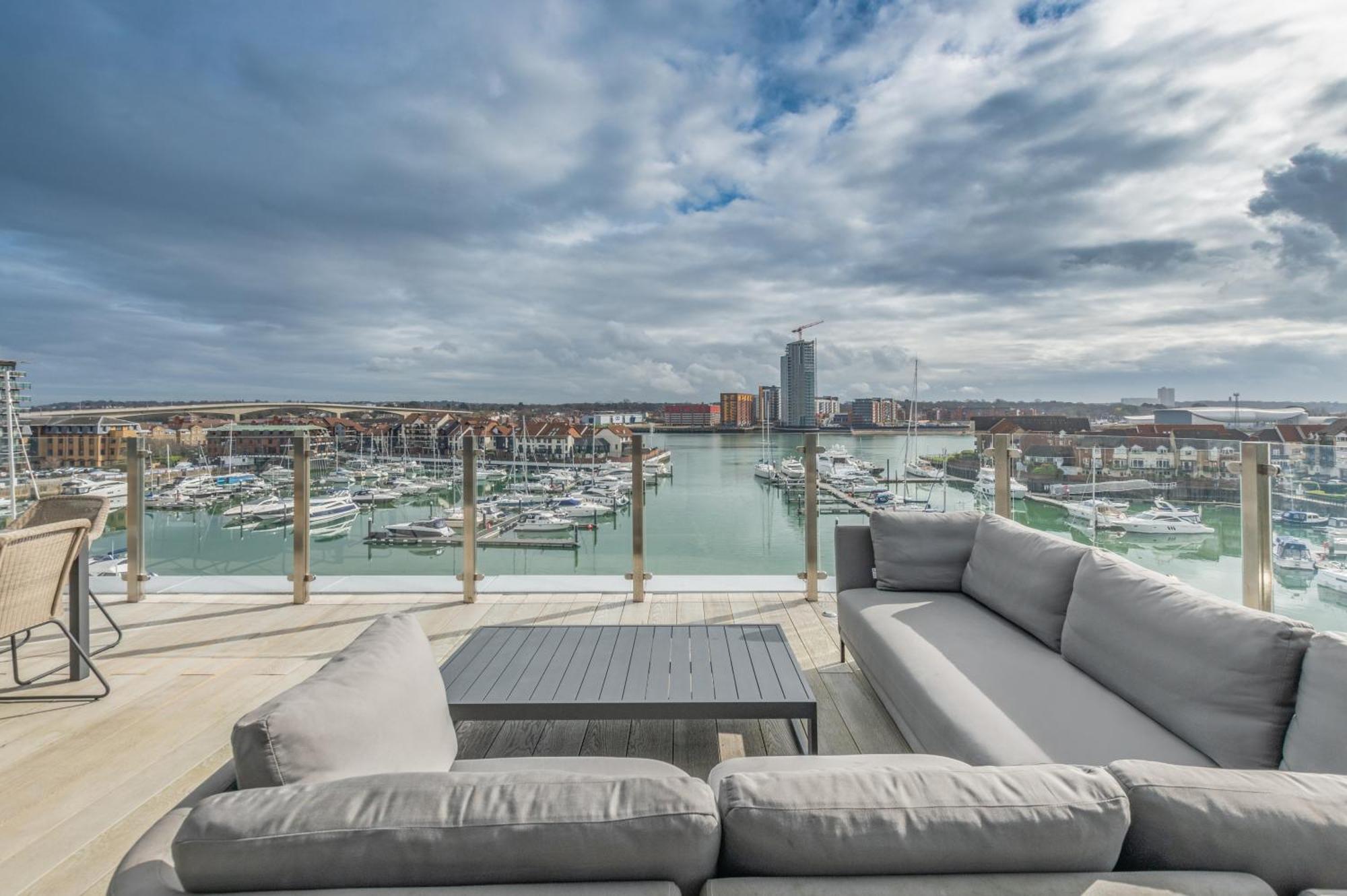 Hotel Harbour & 5*