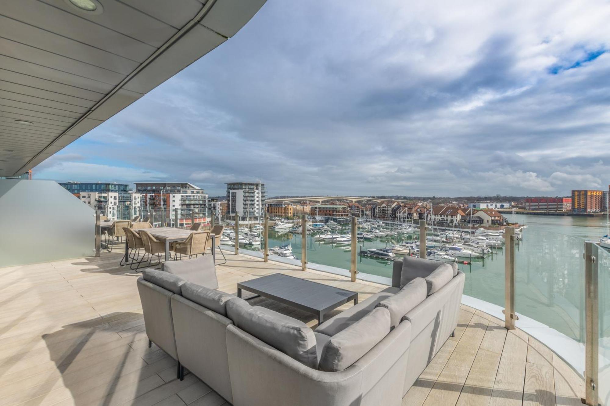 Harbour & Southampton