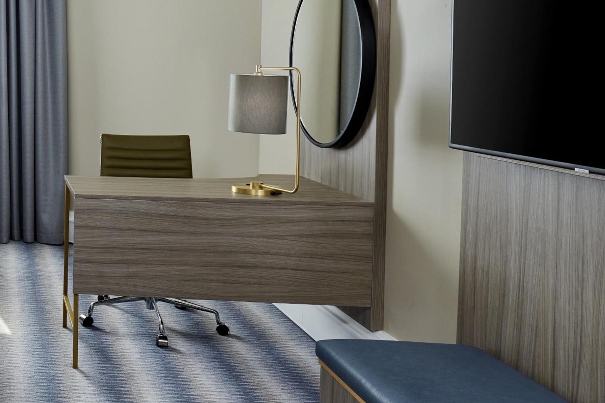 Leonardo Royal Grand Harbour Hotel