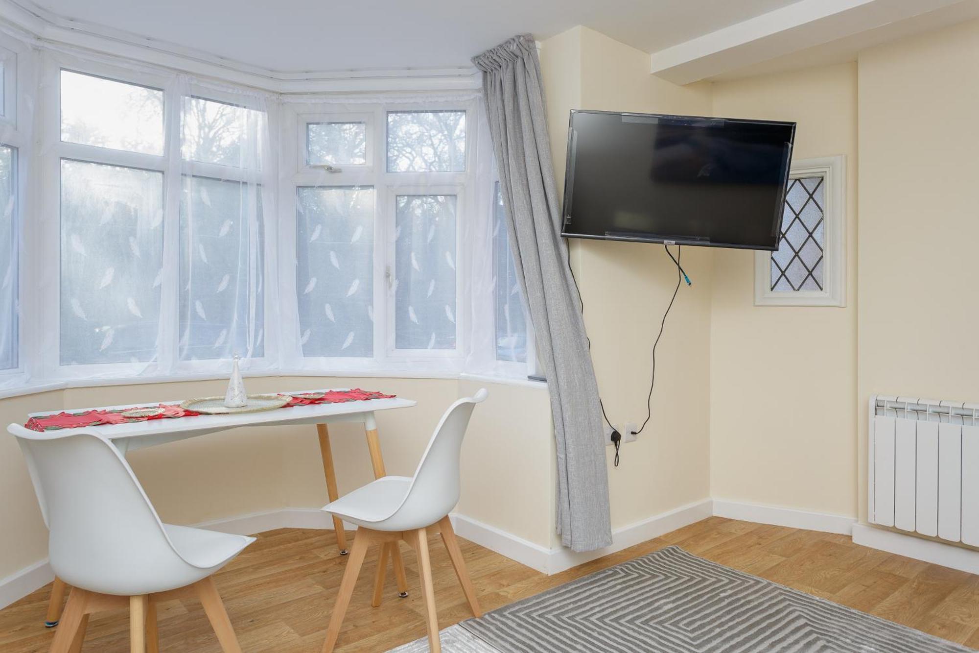 Luxury Burgess Close To Soton General Hospital Apartment