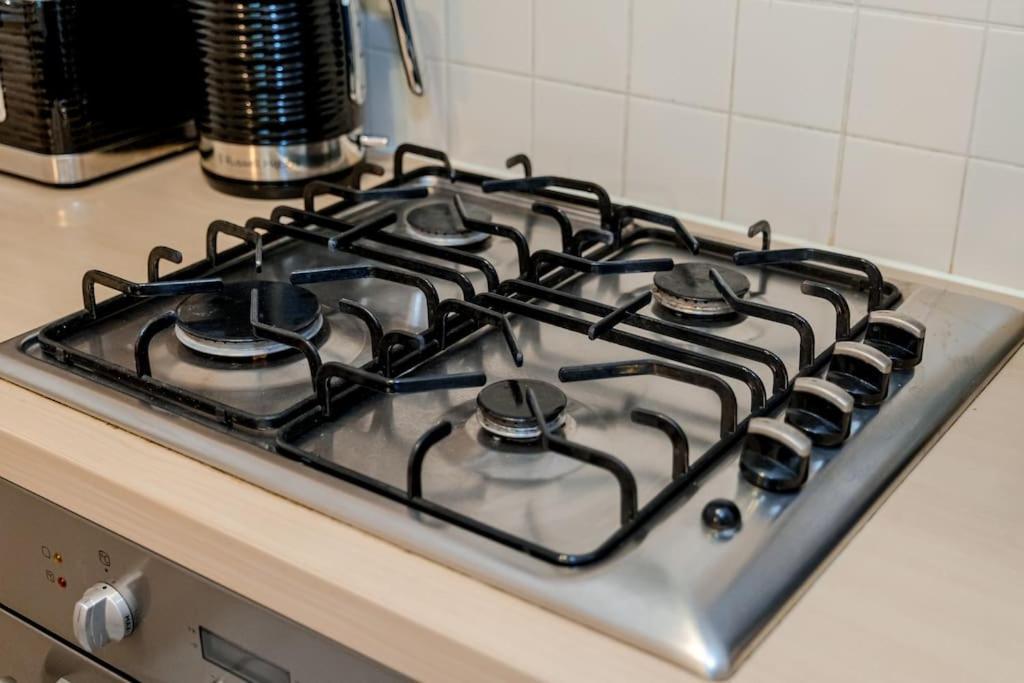 Apartment Cosy 1bed Flat With Free Parking *