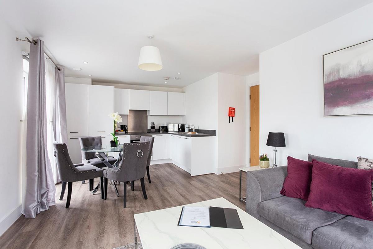 Deanery Court Vittrum