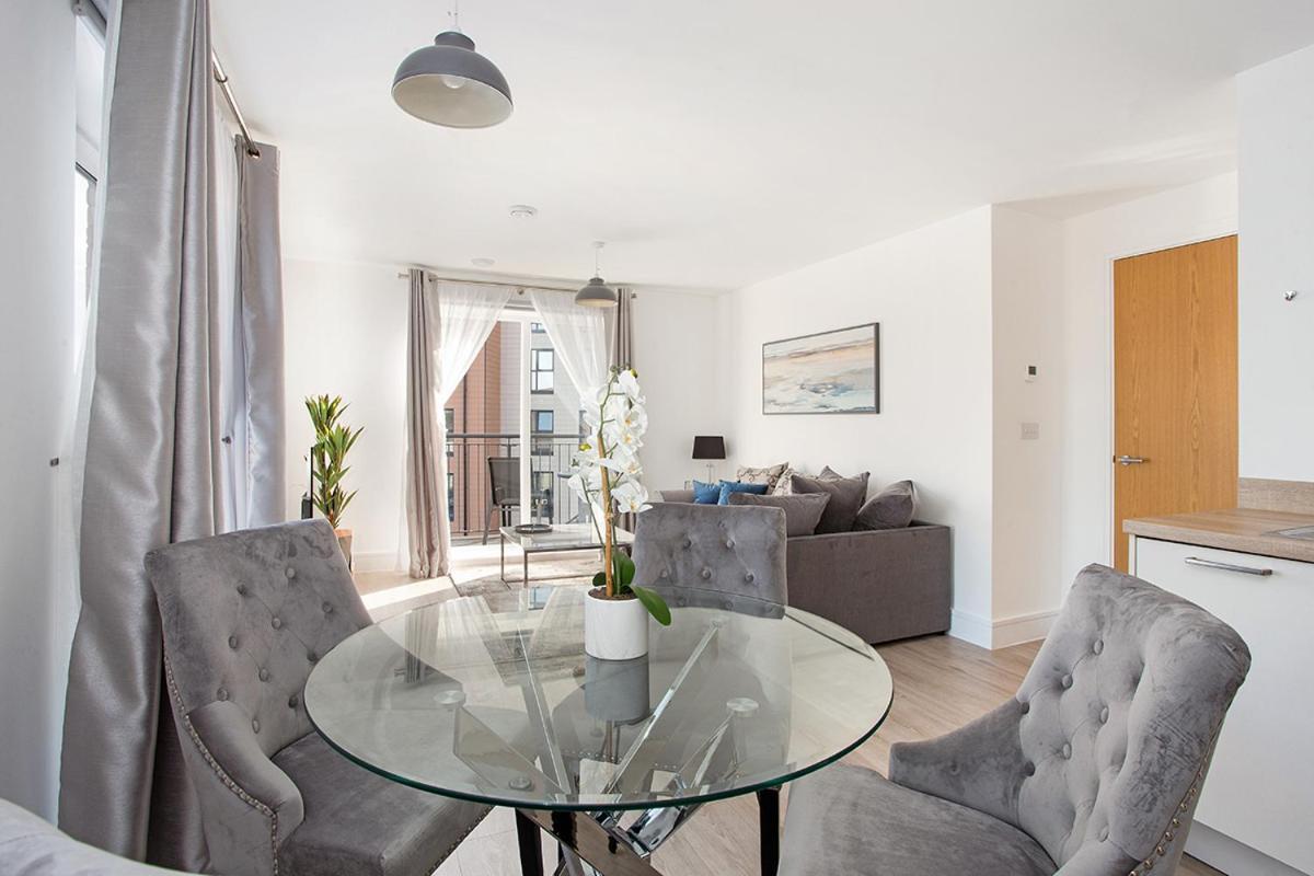 Deanery Court Vittrum *