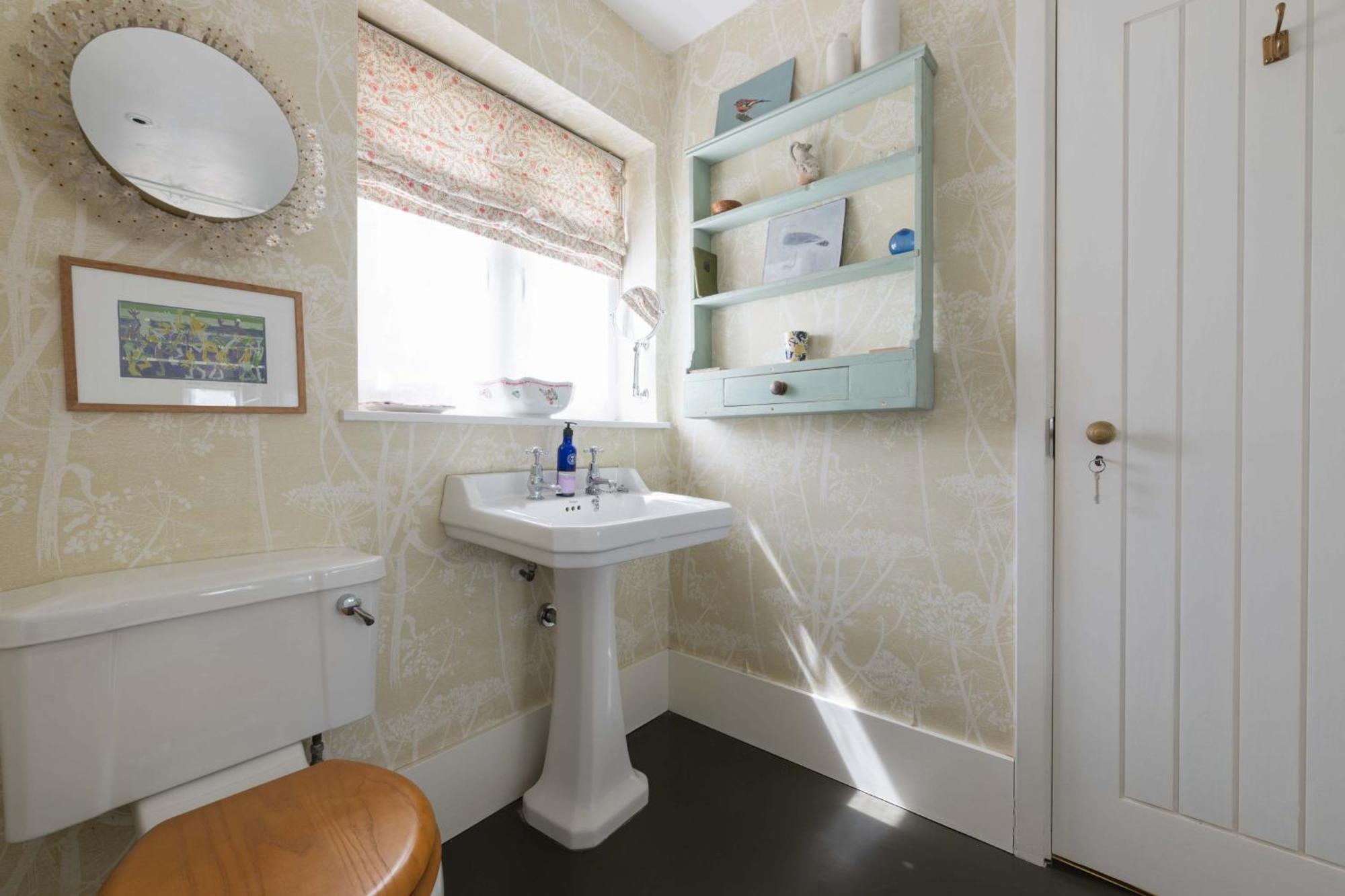 Gins Barn Holiday home *