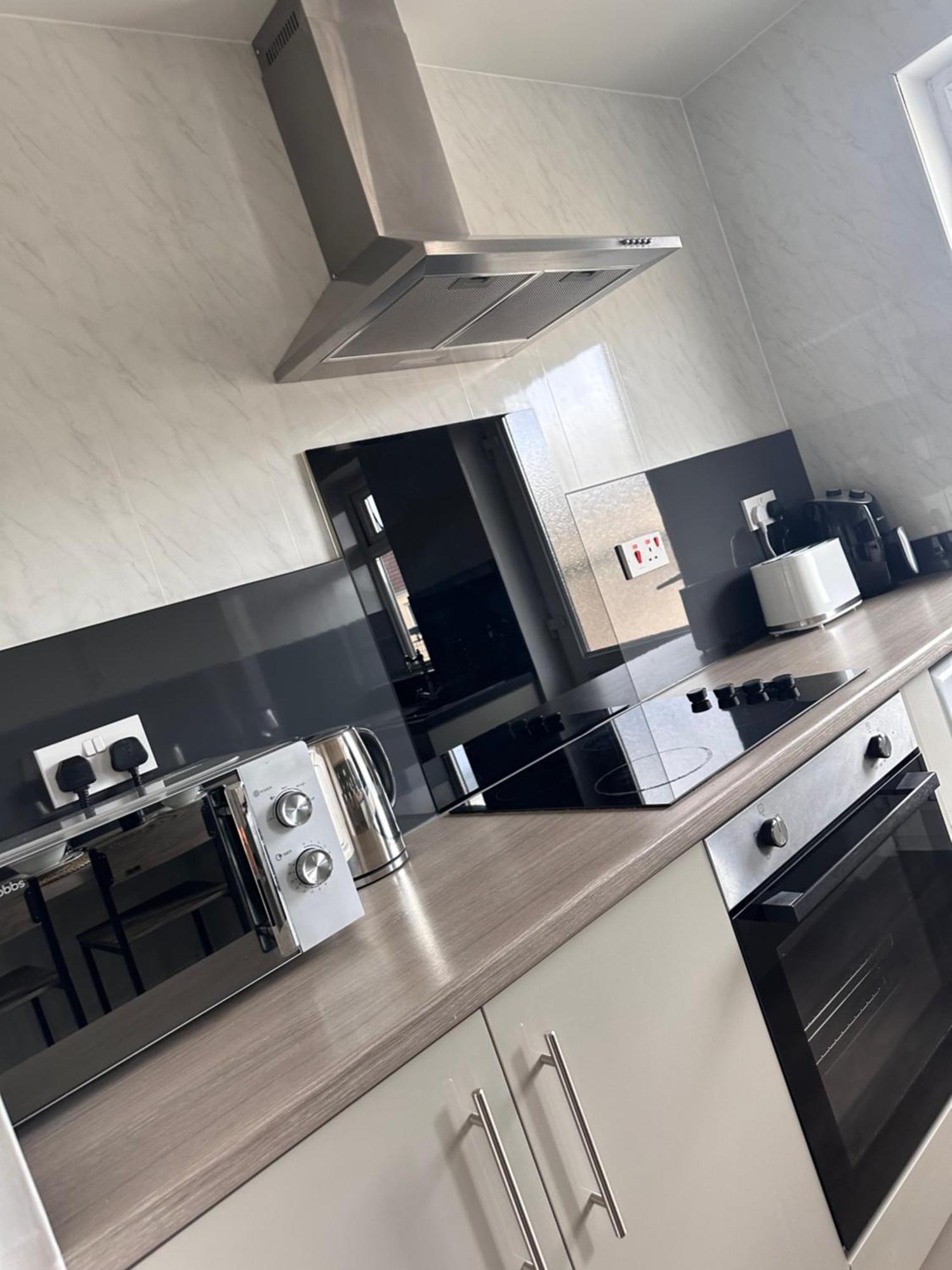Apartment Ocean Village Marina 2 Bedroom With Balcony! Southampton