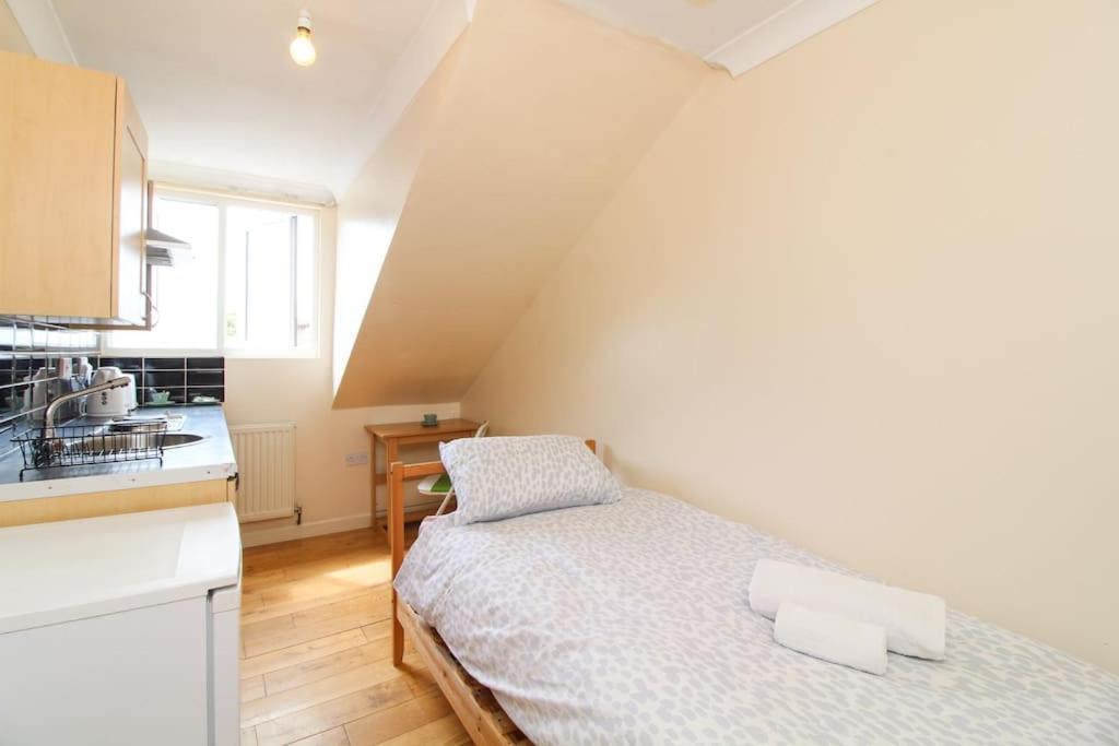 Polygon Centre Cosy Studio Apartamento