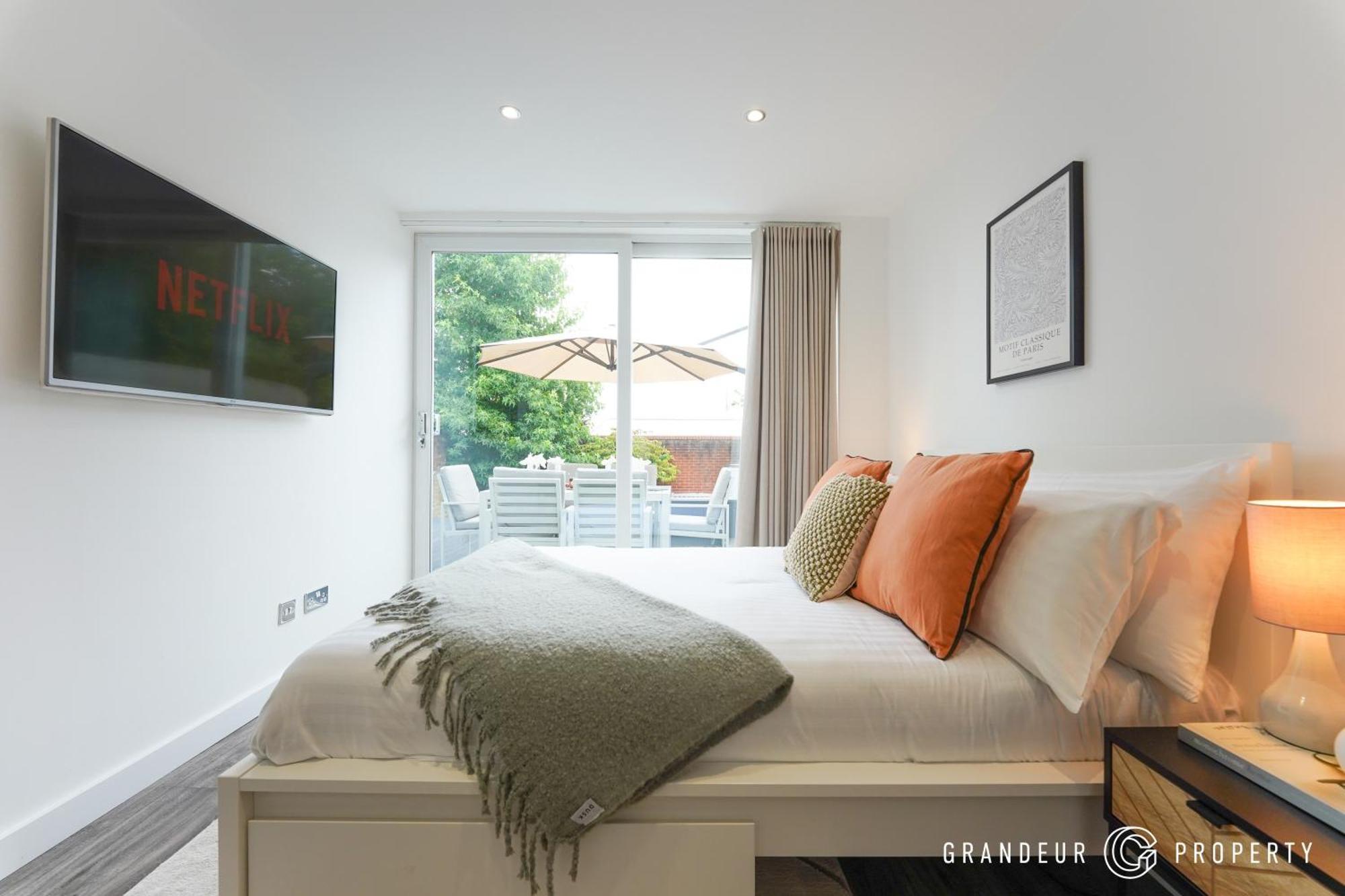 Belmont Retreat By Grandeur * Southampton