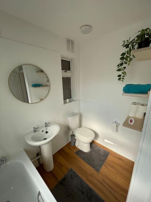 Bg 5 Min Walk To Hospital Holiday home