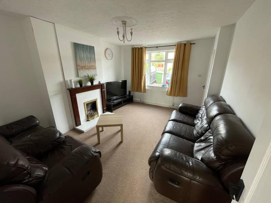 Bg 5 Min Walk To Hospital Holiday home *