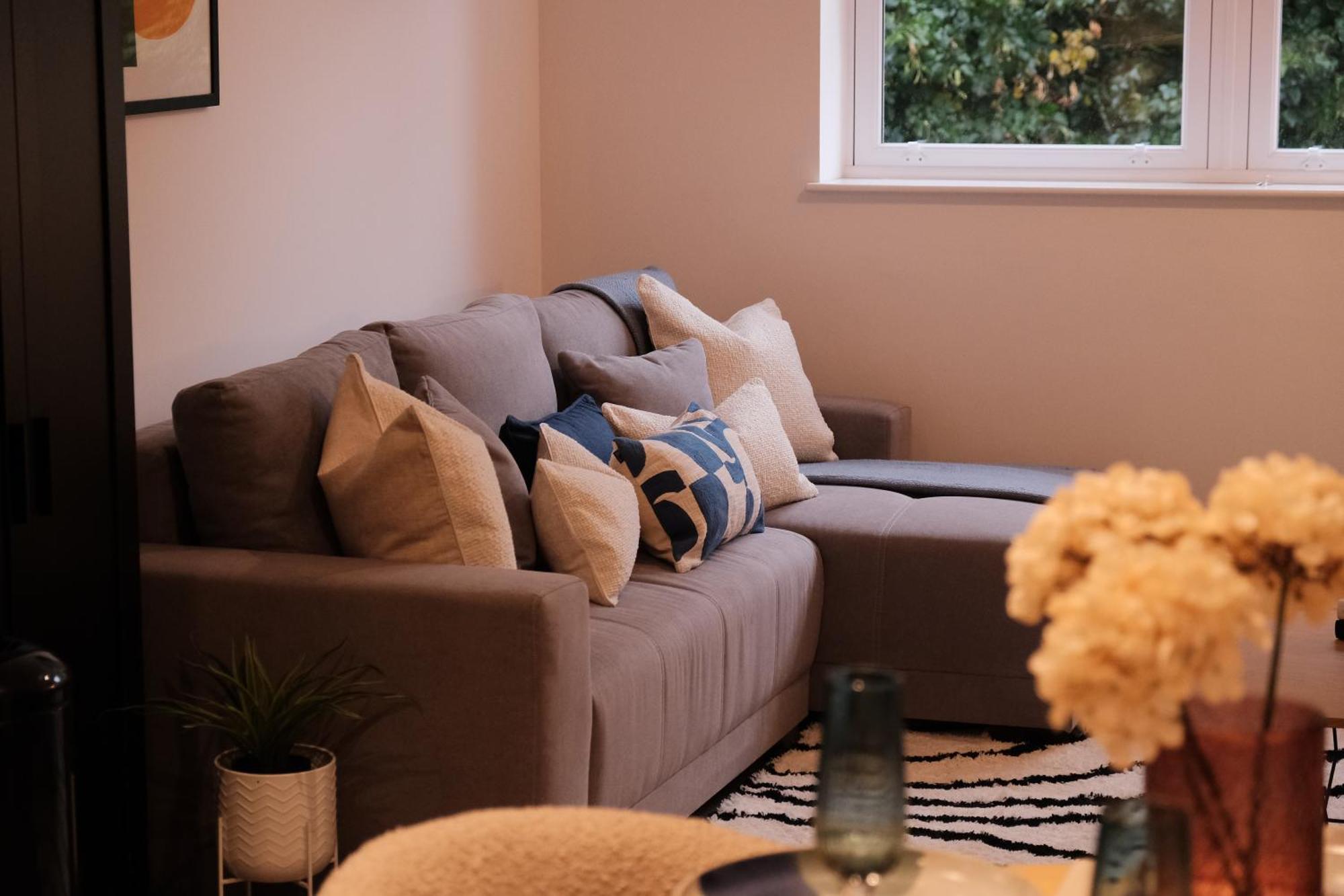 Apartment Stylish Luxury Sleeps 4 - *