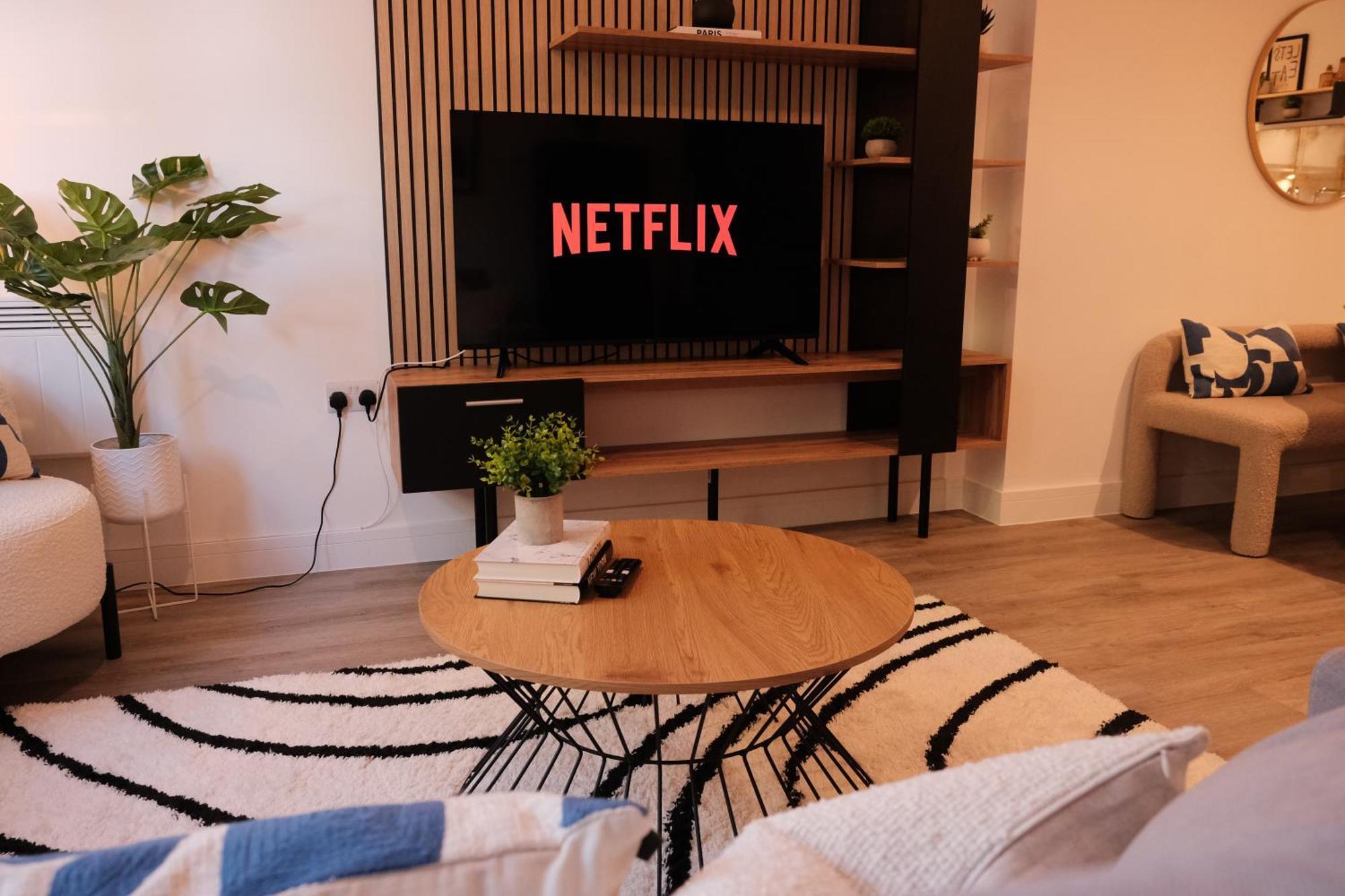 Stylish Luxury Sleeps 4 - * Southampton