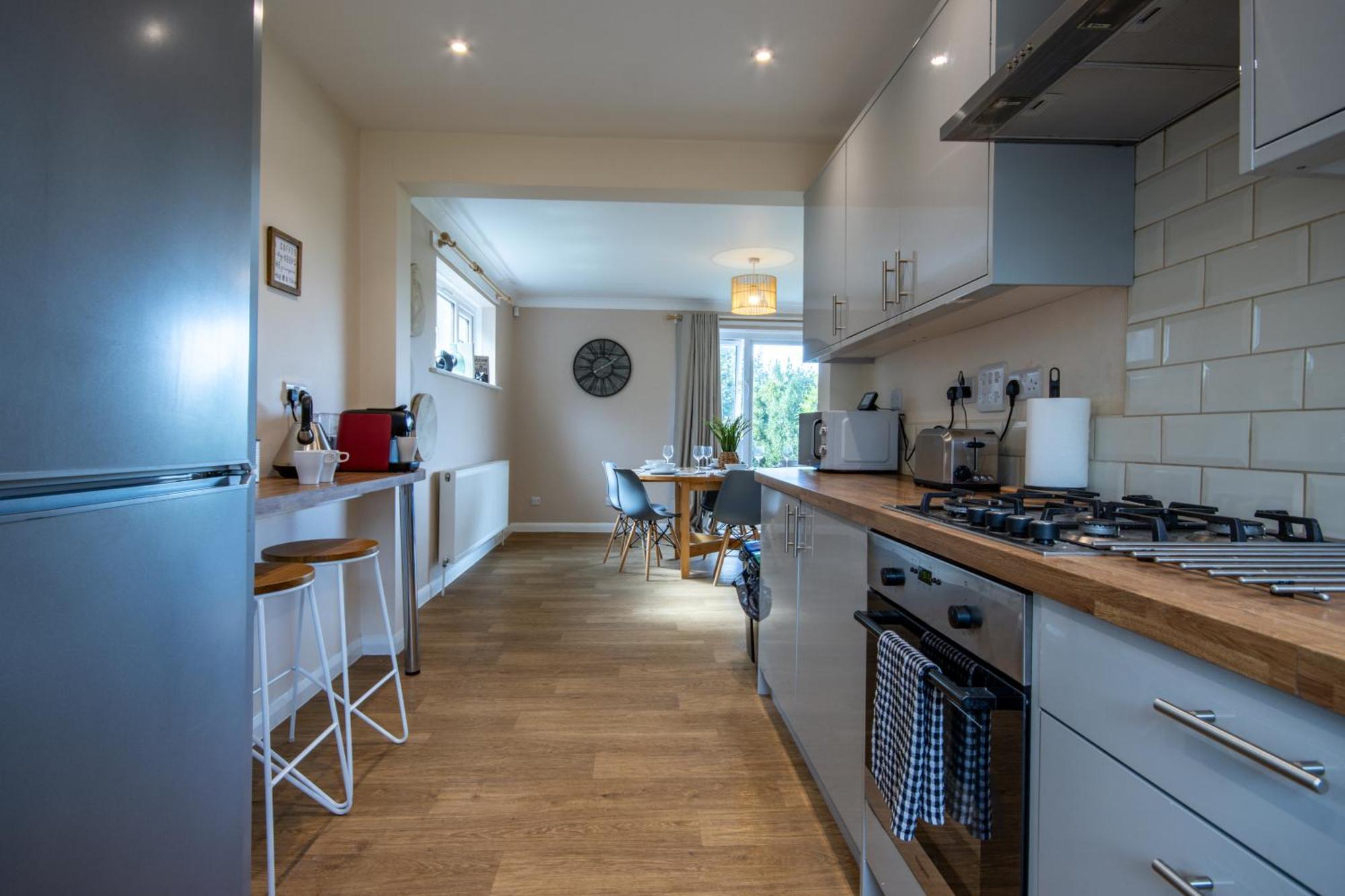 Detached House, Amazing Views, Driveway Parking Casa de férias
