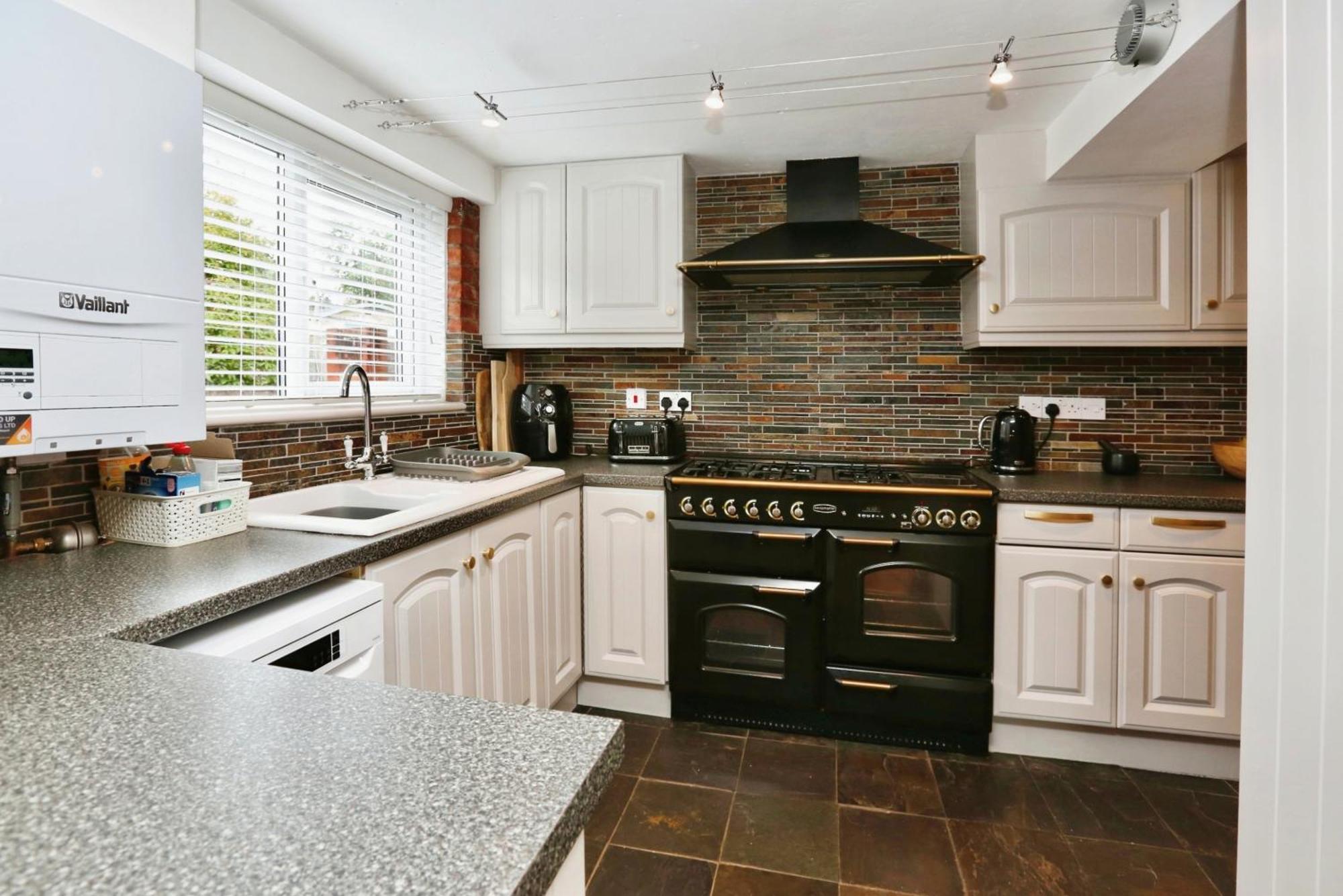 Quirky With Character Features Holiday home *