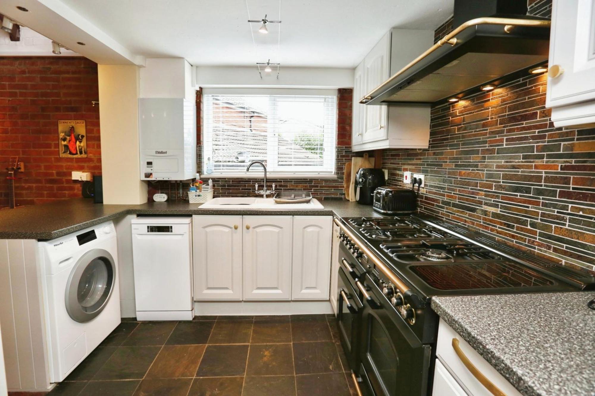 Quirky With Character Features Southampton