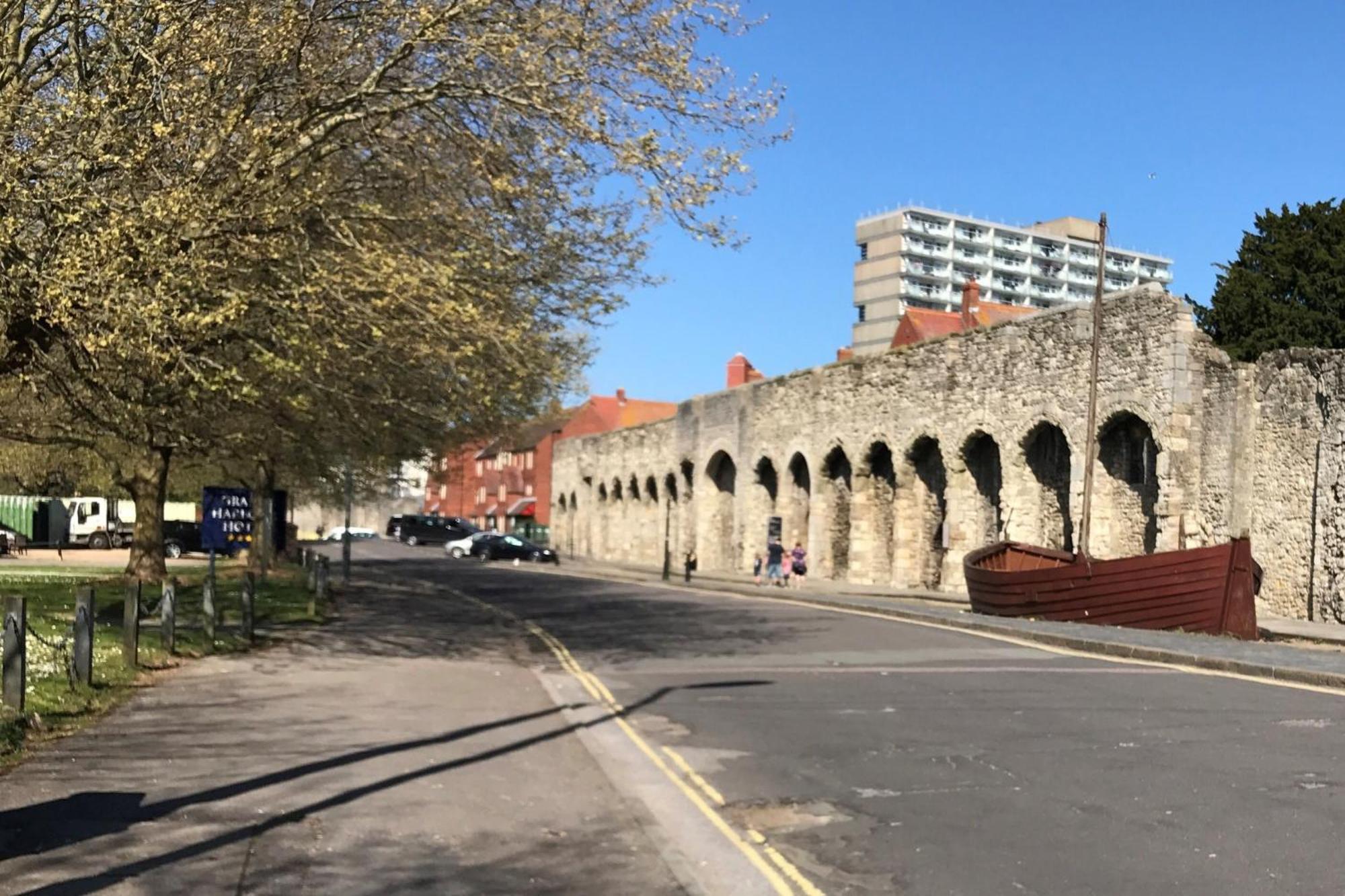 Apartment Osborne House - One Bedroom Ground Floor With Parking Southampton