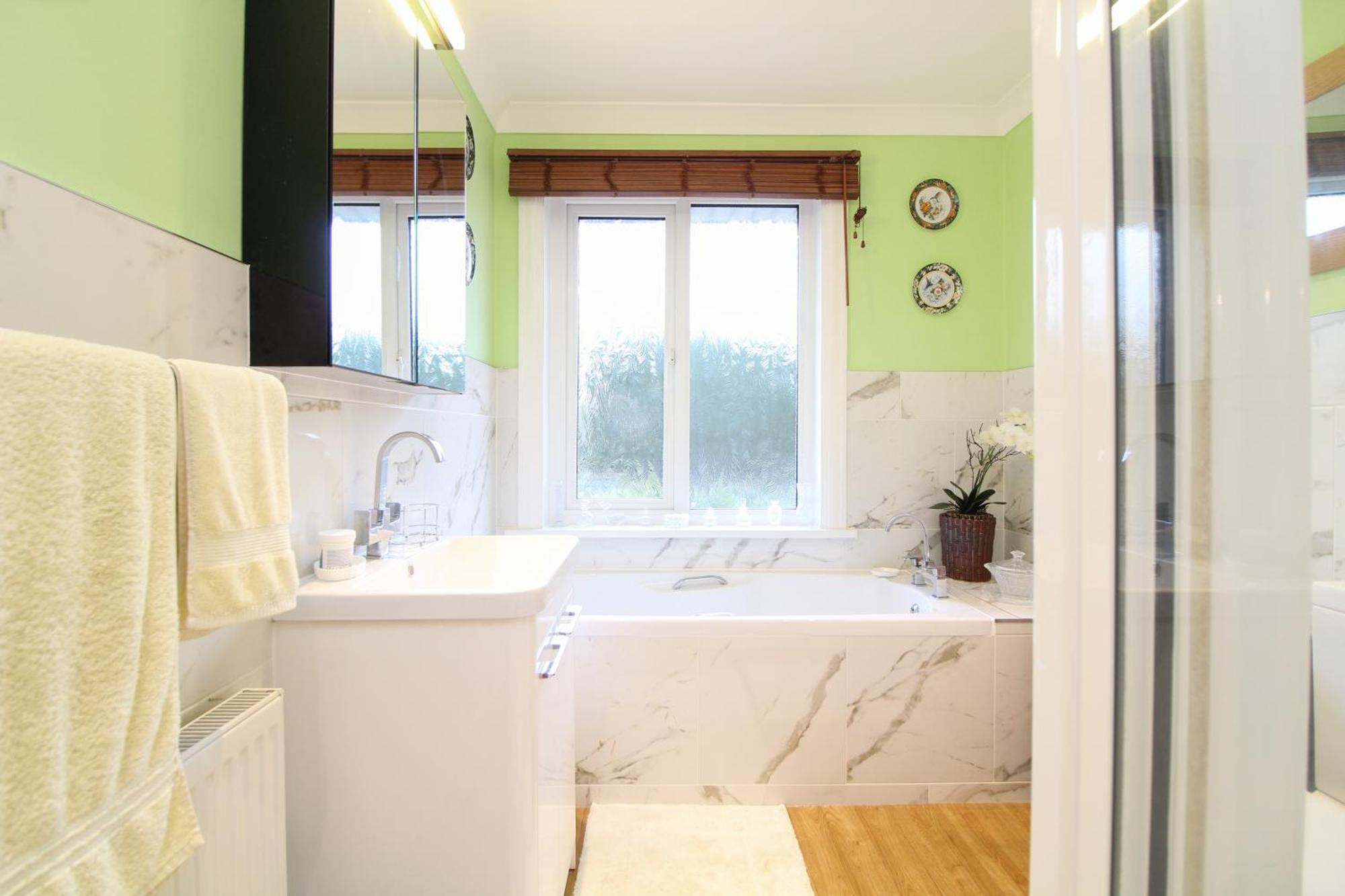Regents Park Road Master Guest house