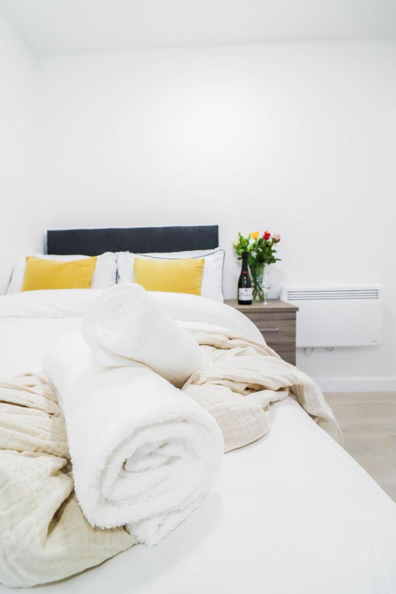 Compact & Bright Flats! Comfortable Apartamento