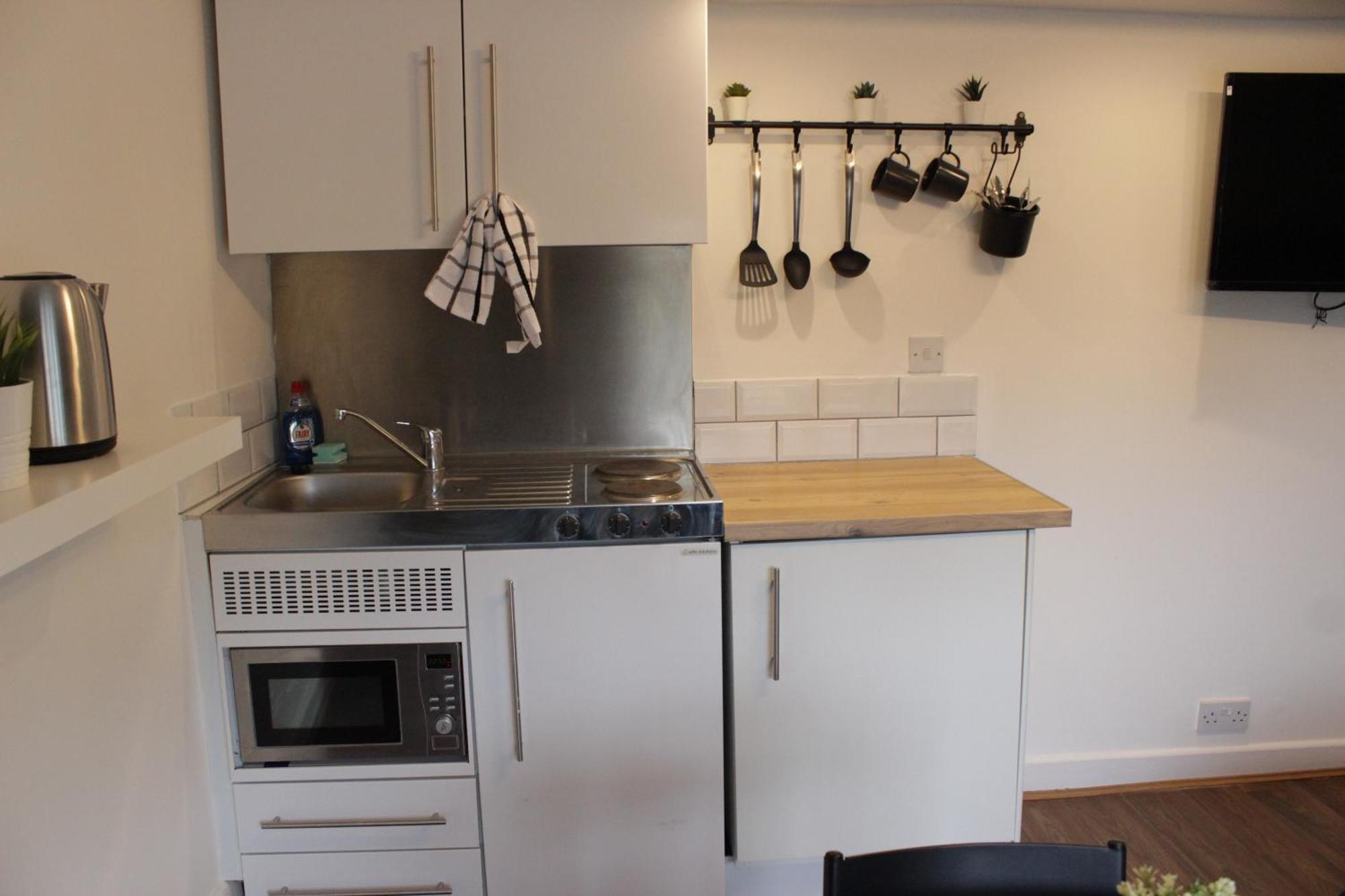 Superb Flats In Centre *