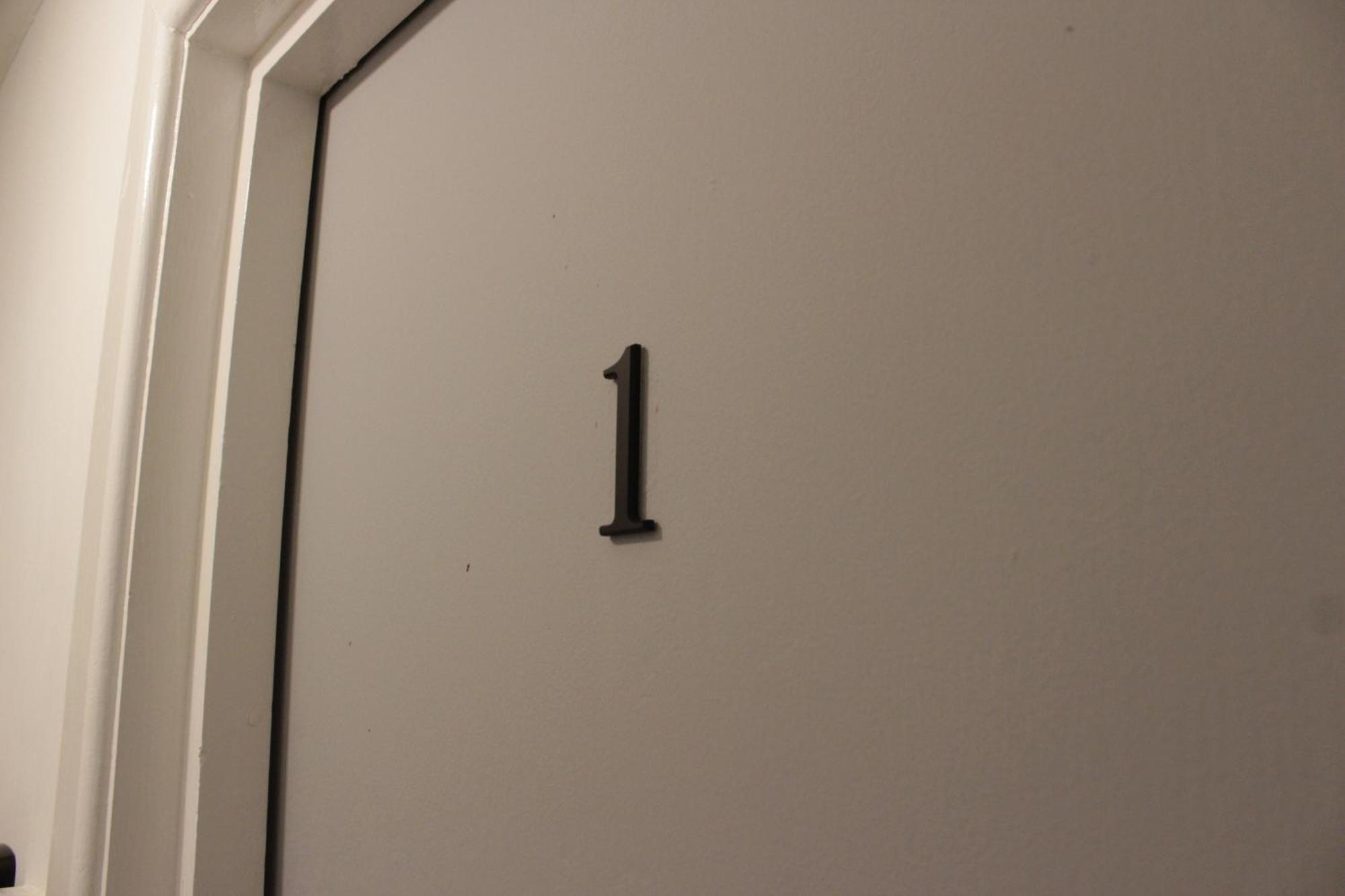 Superb Flats In Centre Apartment *