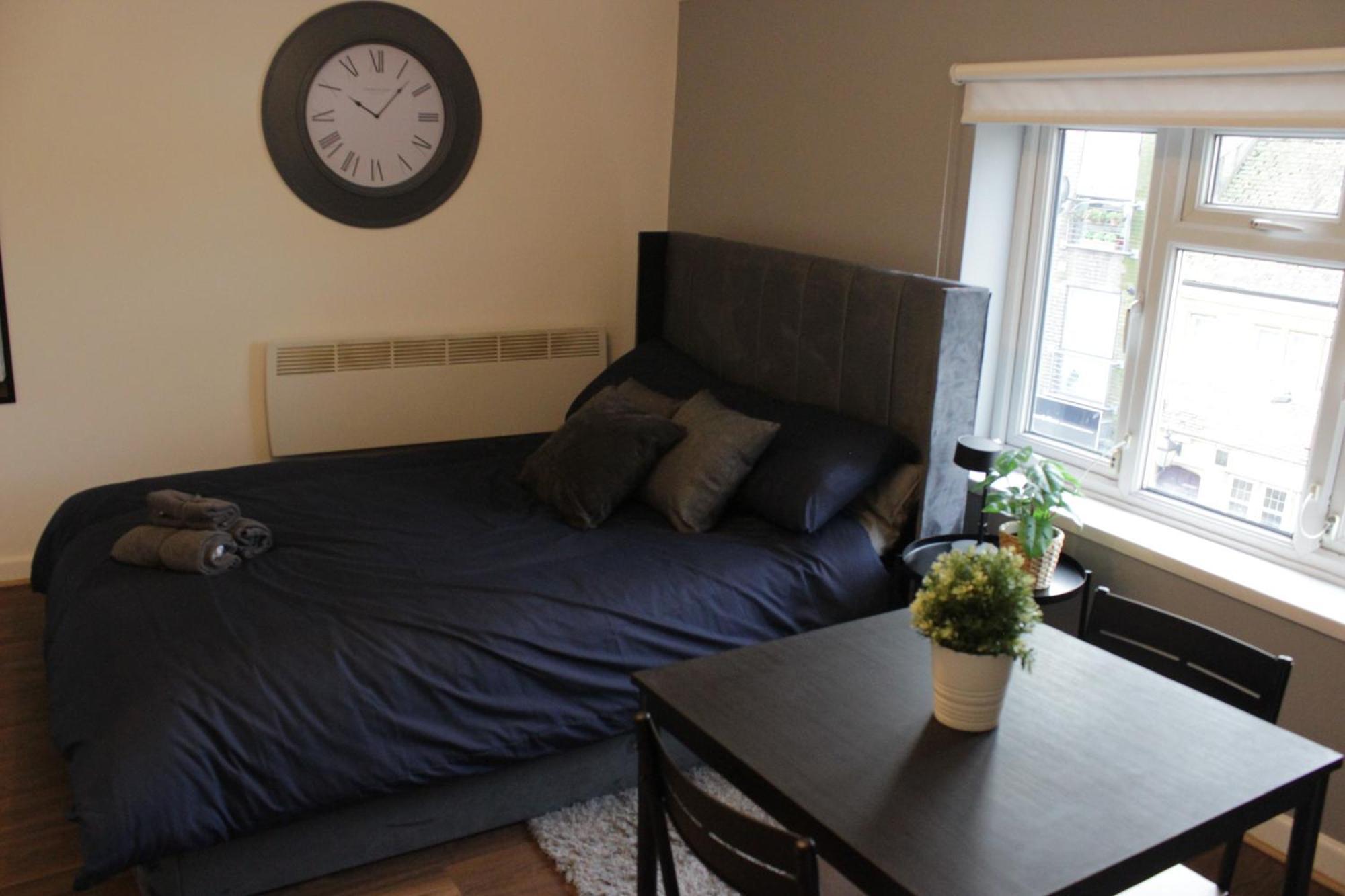 Superb Flats In Centre Southampton