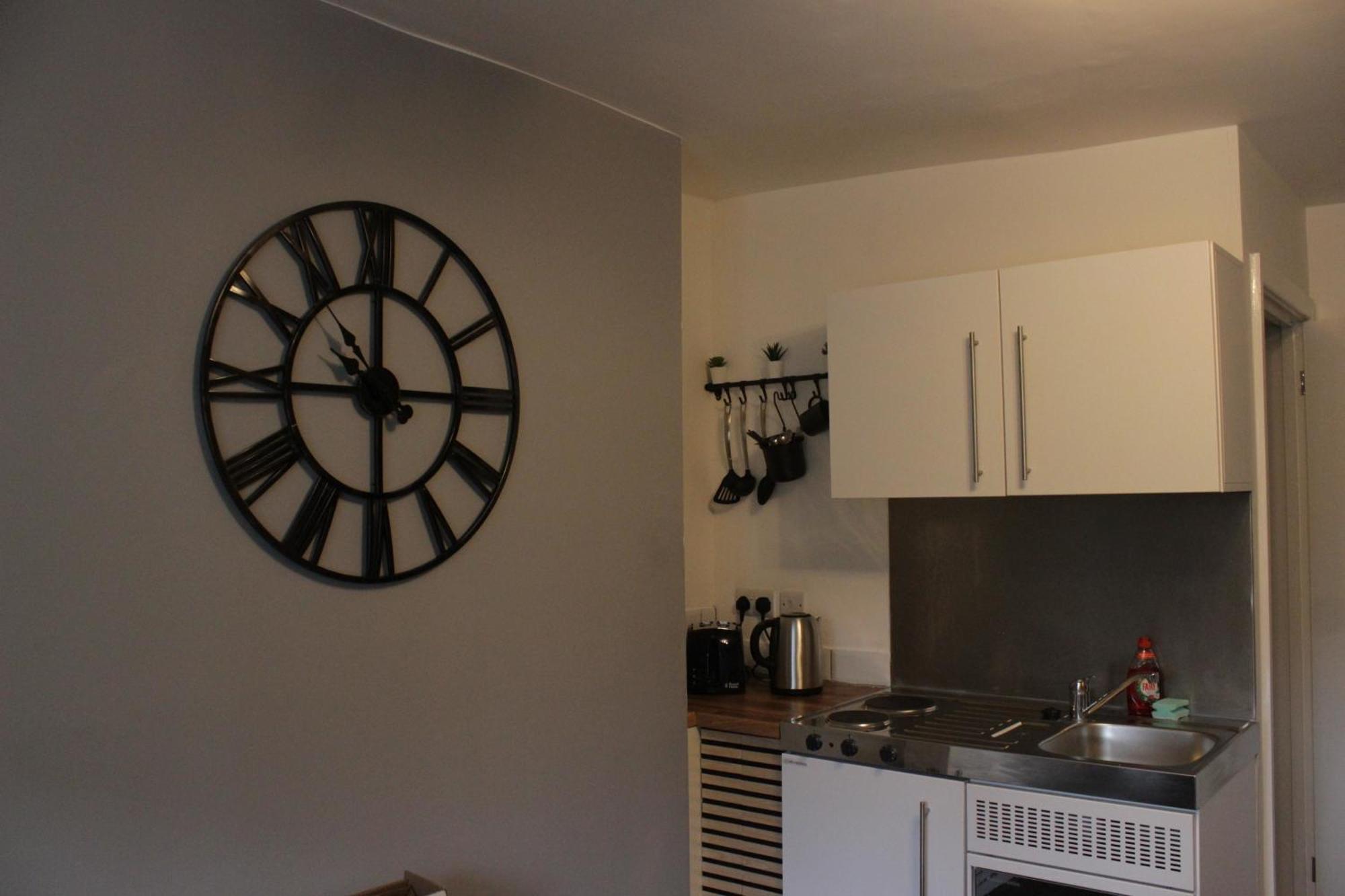 Superb Flats In Centre *