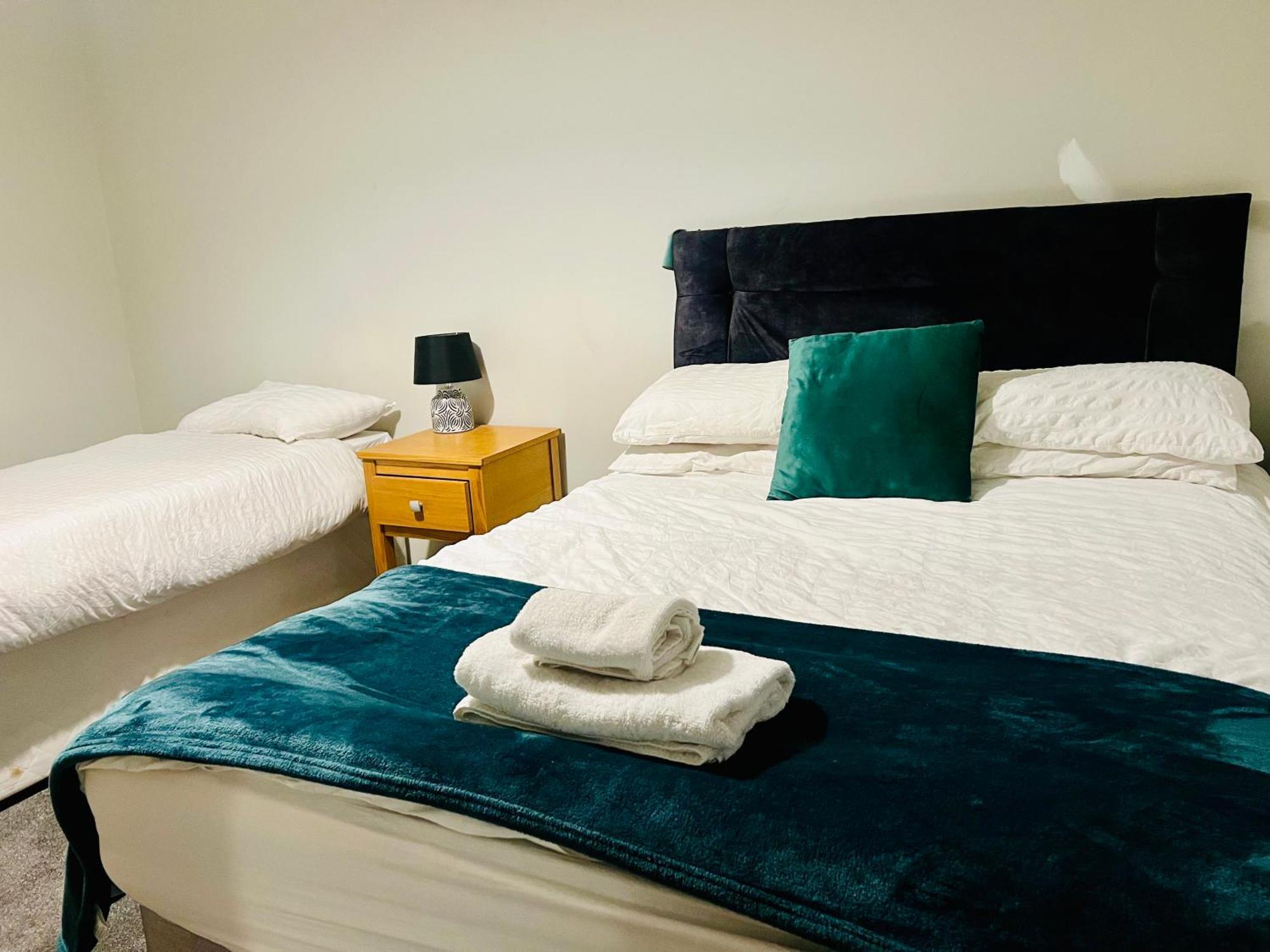 The Coral Southampton, Family Rooms, Suitable For Contractors Southampton