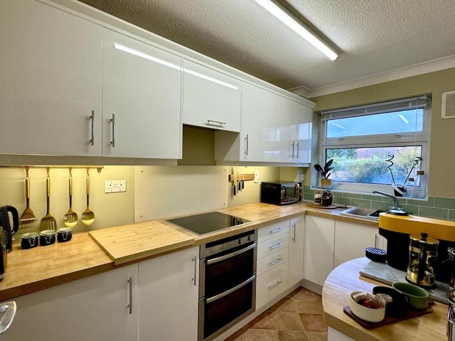 Boho Modern Entire House In * Southampton