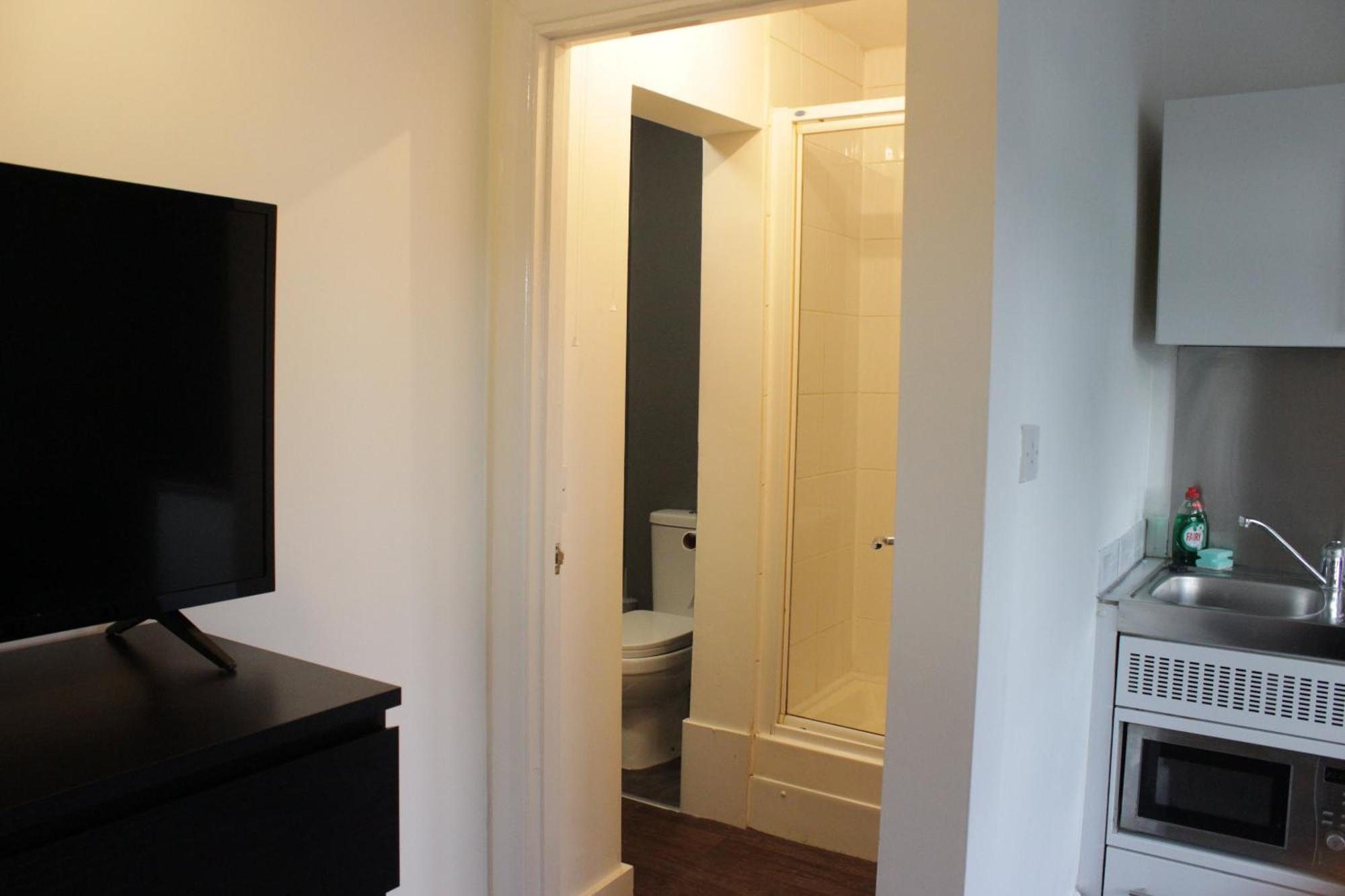 Superb Flats In Centre * Southampton
