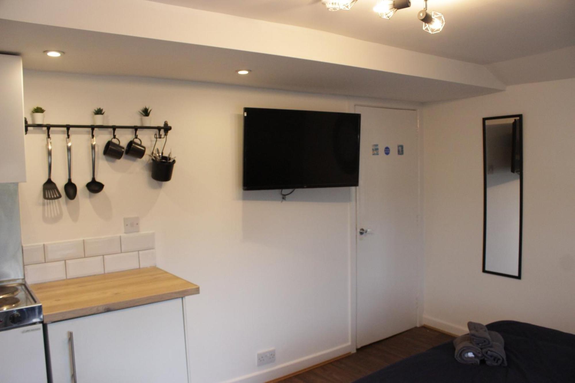 Superb Flats In Centre * Southampton