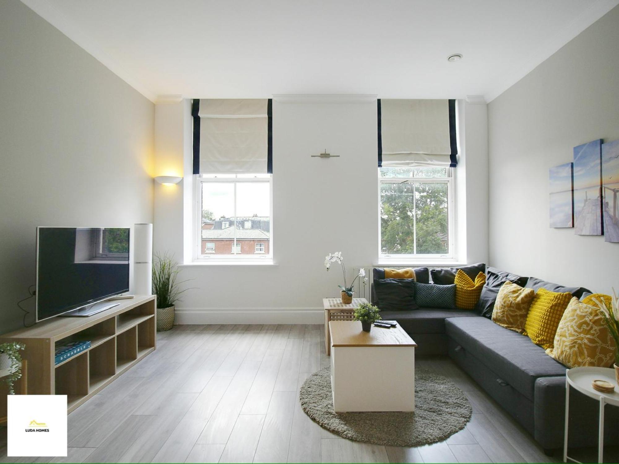 Beautiful Centre Aprt/sleeps 8/w Parking Apartment Southampton